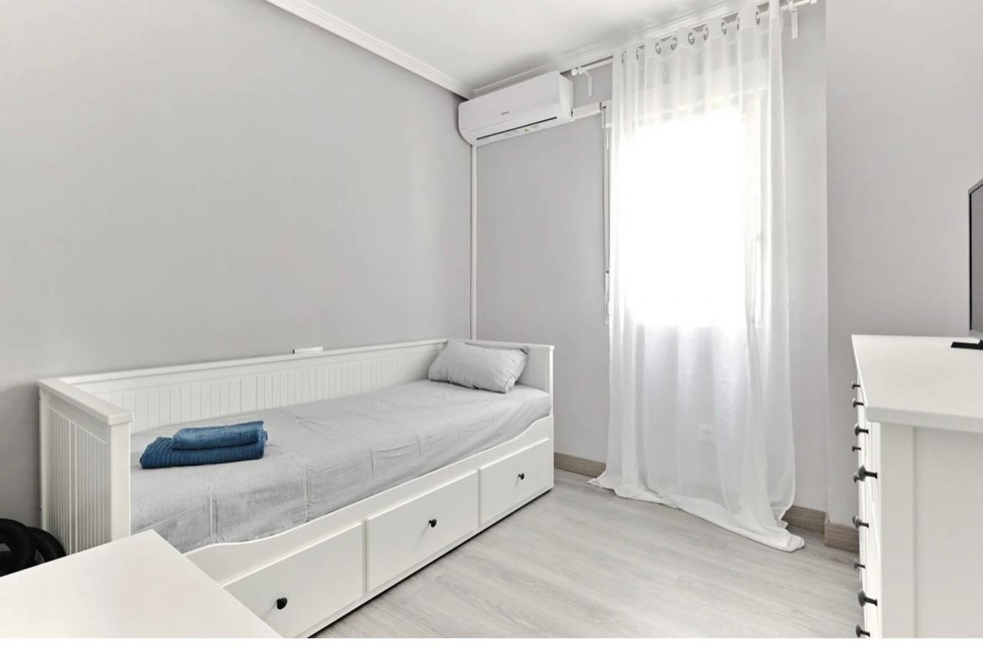 Återförsäljning - Apartment -
Torrevieja - Centro