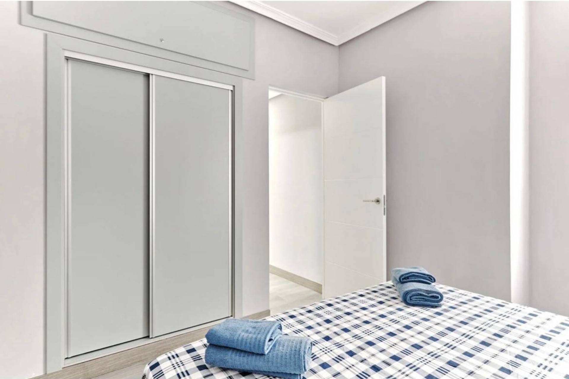 Återförsäljning - Apartment -
Torrevieja - Centro