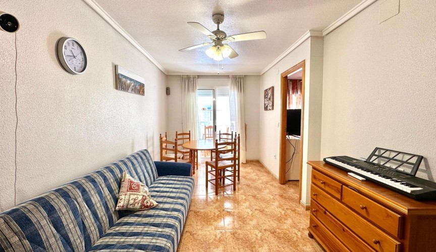 Återförsäljning - Apartment -
Torrevieja - Centro