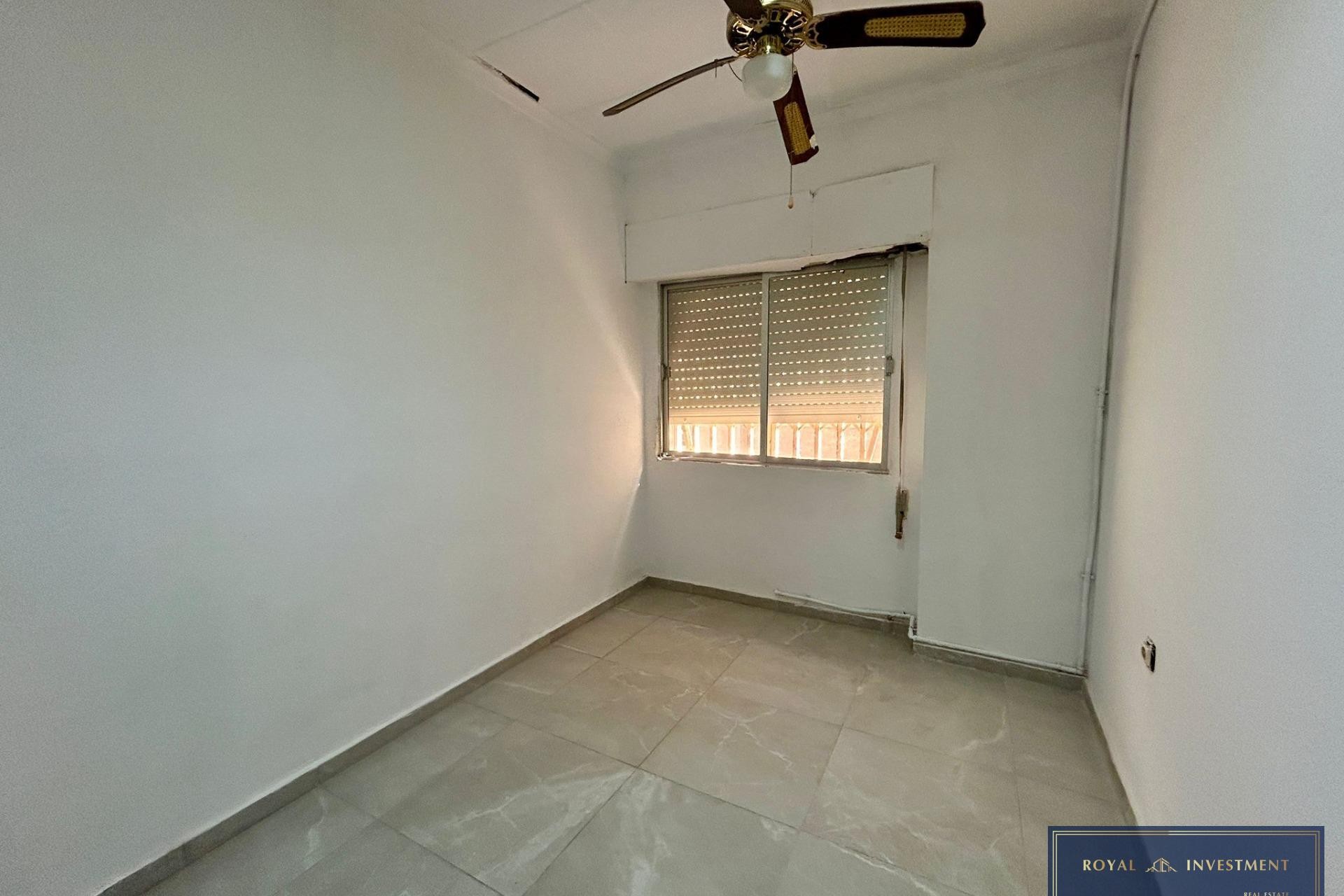 Återförsäljning - Apartment -
Torrevieja - Centro