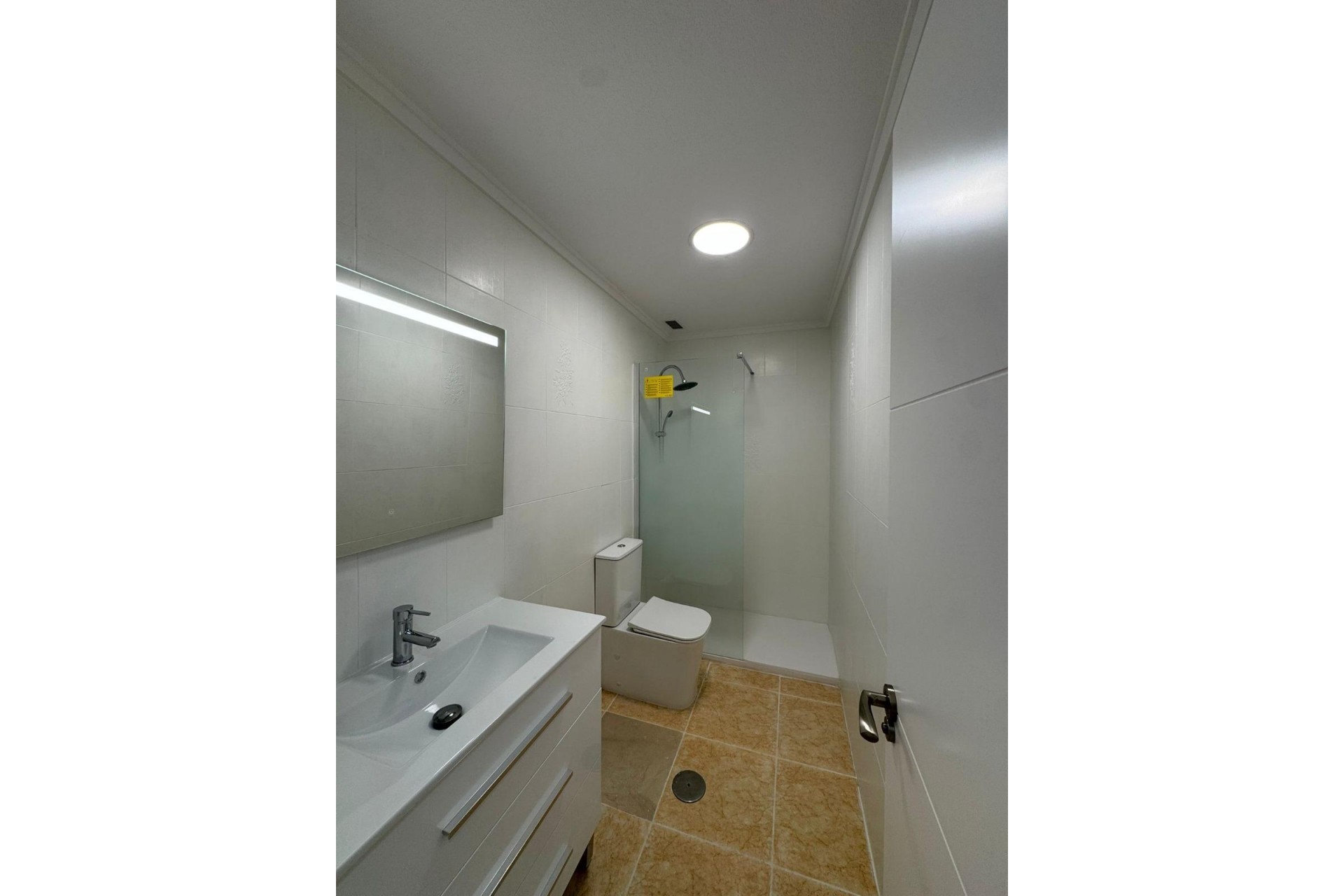 Återförsäljning - Apartment -
Torrevieja - Centro