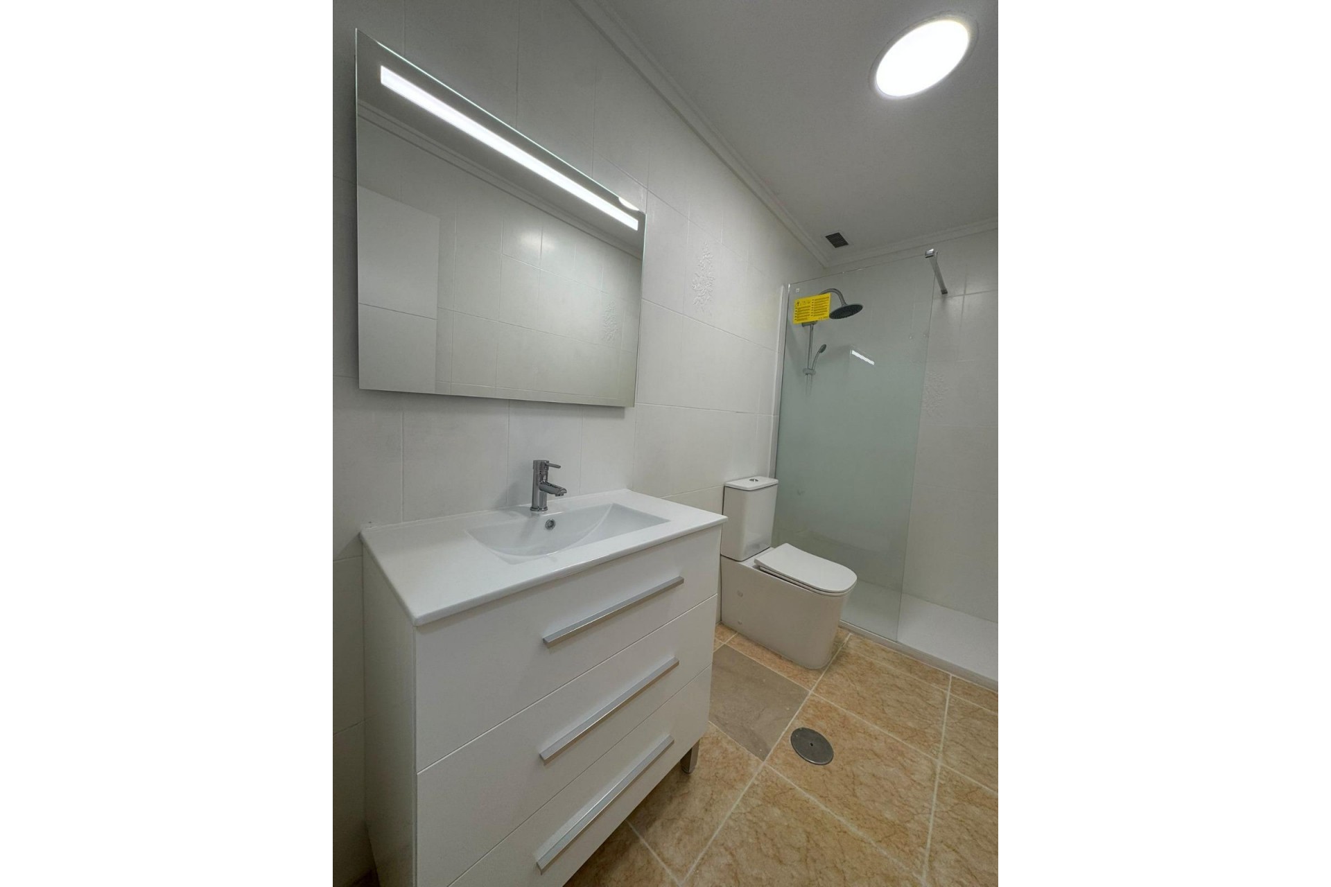 Återförsäljning - Apartment -
Torrevieja - Centro