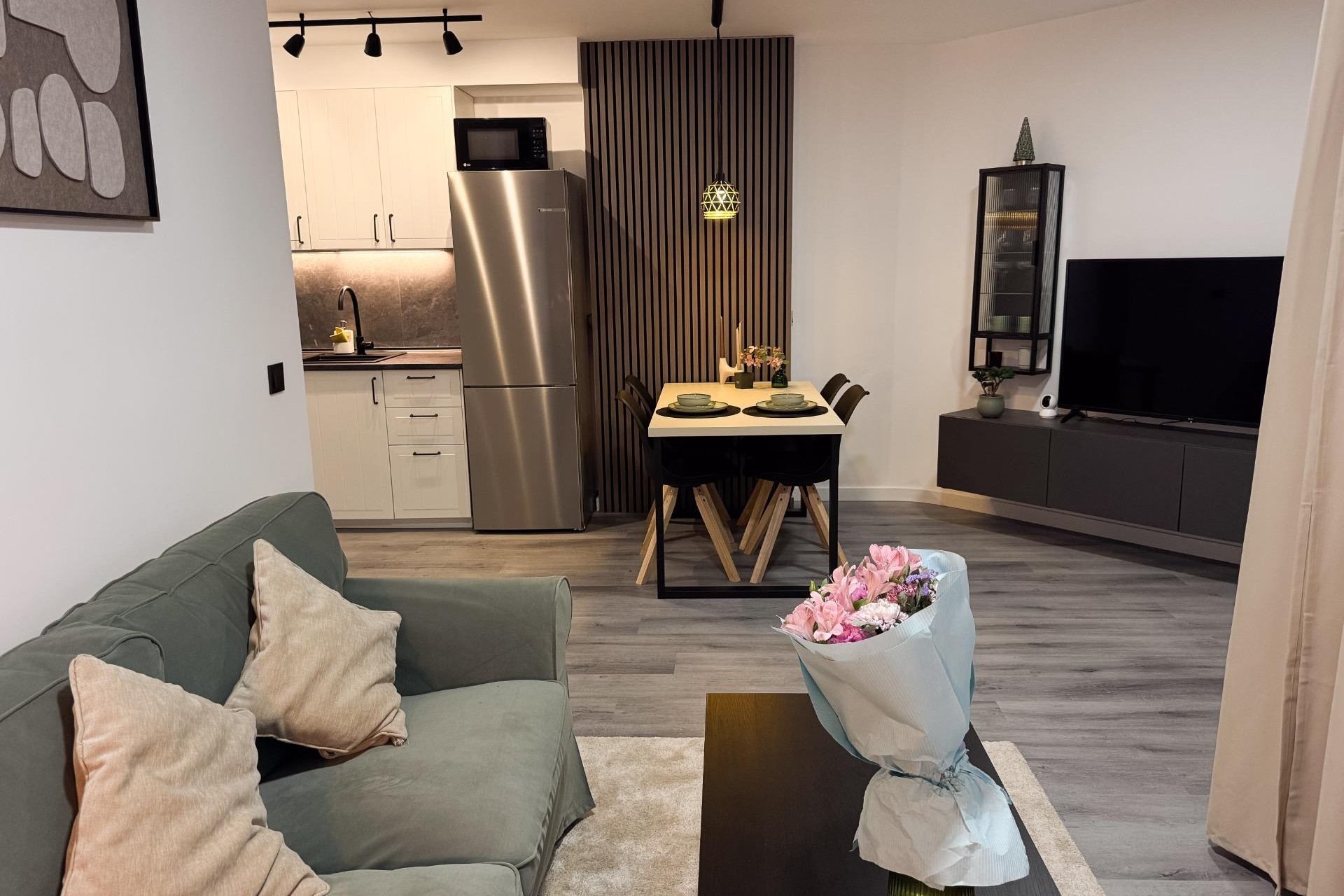 Återförsäljning - Apartment -
Torrevieja - Centro