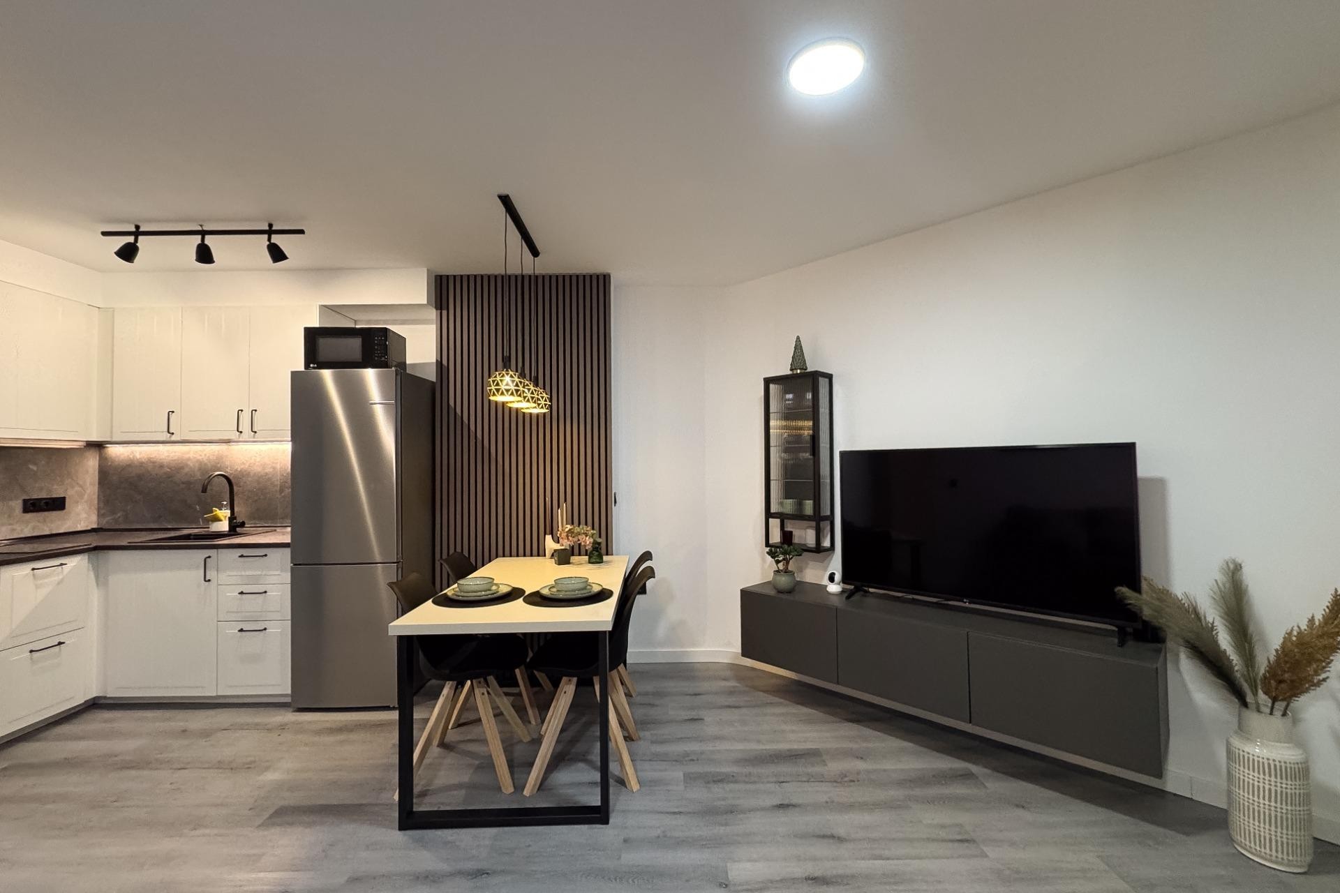 Återförsäljning - Apartment -
Torrevieja - Centro