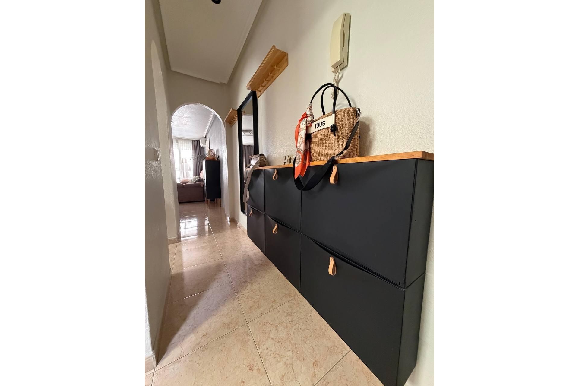 Återförsäljning - Apartment -
Torrevieja - Centro