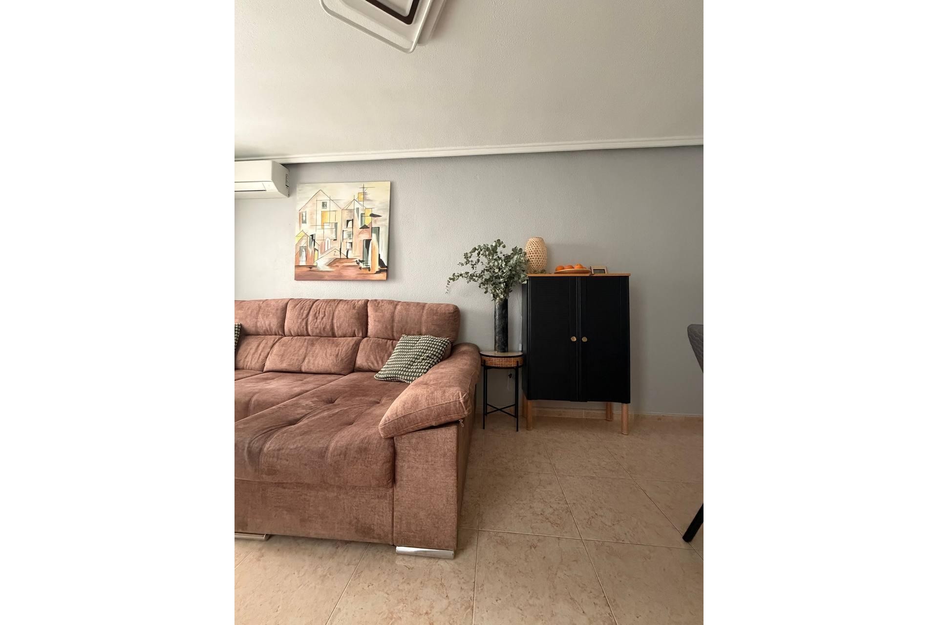 Återförsäljning - Apartment -
Torrevieja - Centro