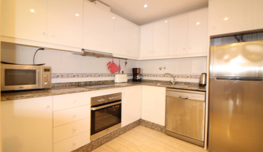 Återförsäljning - Apartment -
Torrevieja - Centro