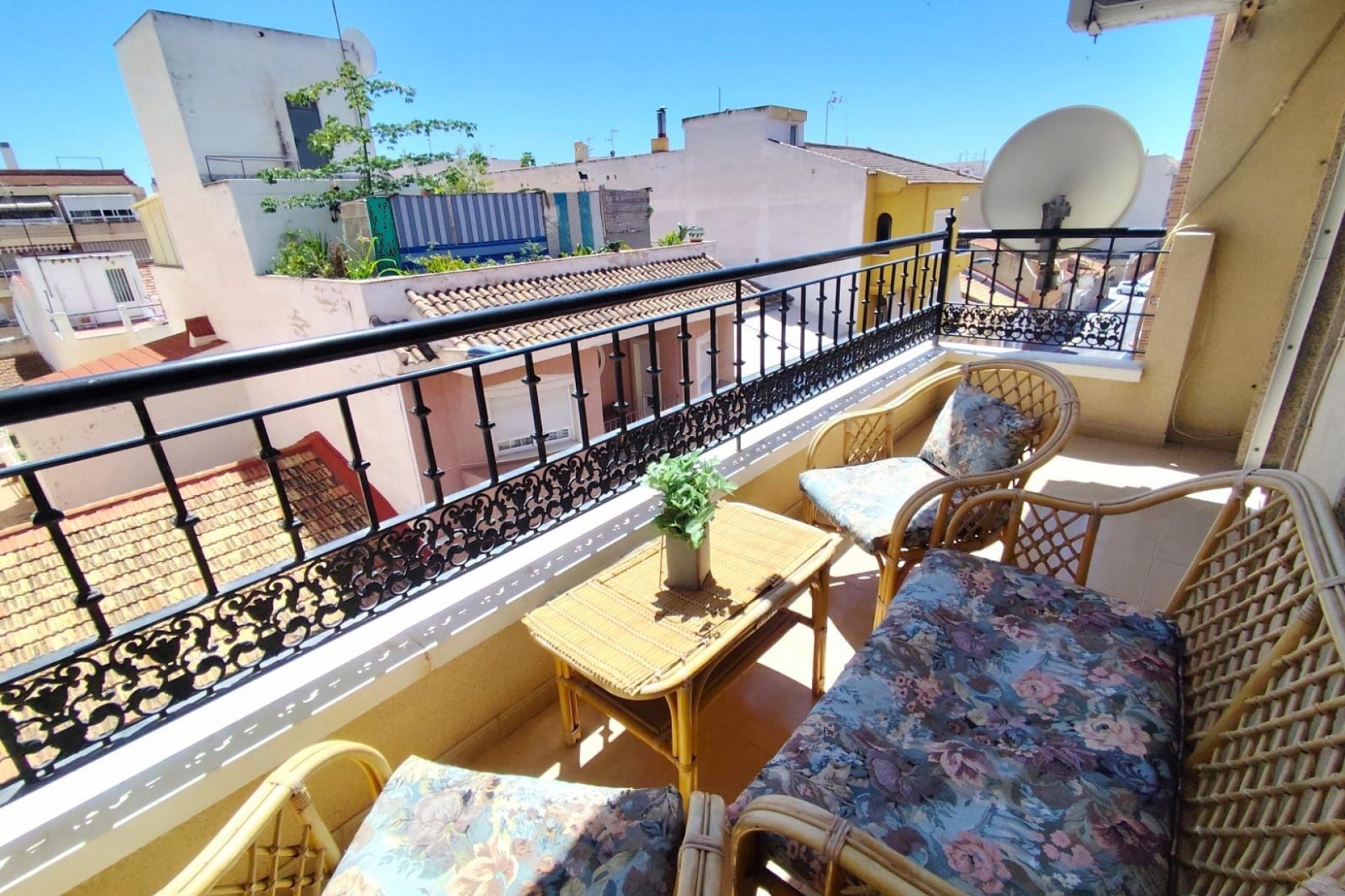 Återförsäljning - Apartment -
Torrevieja - Centro