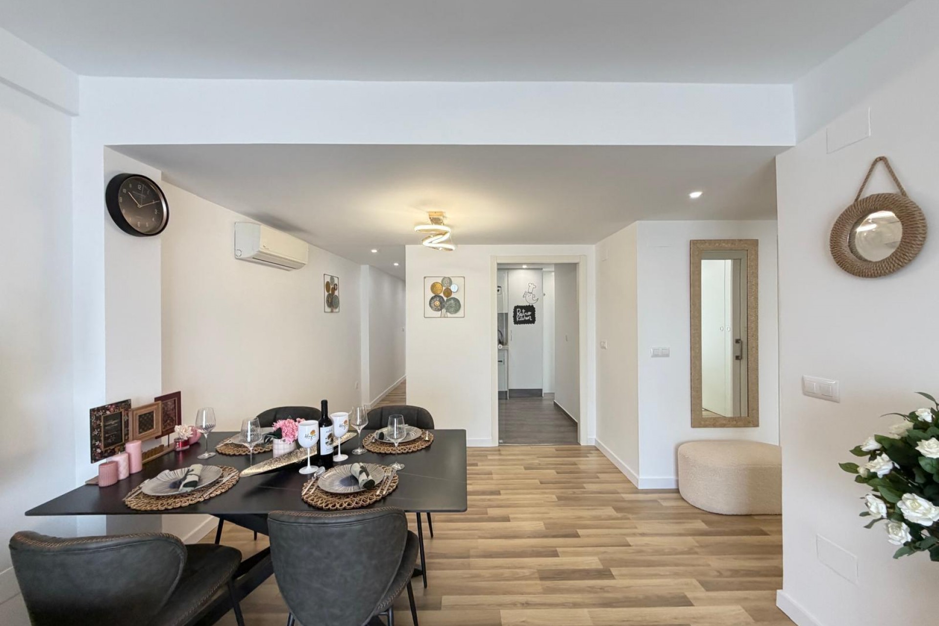 Återförsäljning - Apartment -
Torrevieja - Centro