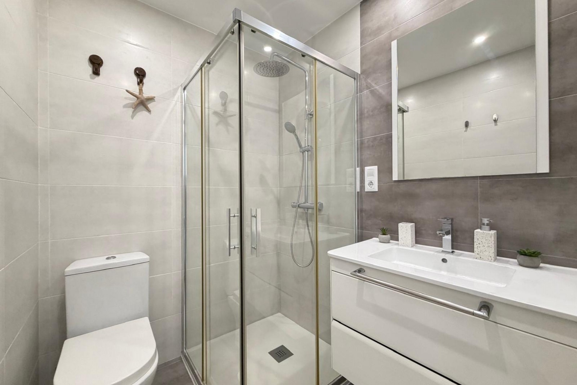 Återförsäljning - Apartment -
Torrevieja - Centro
