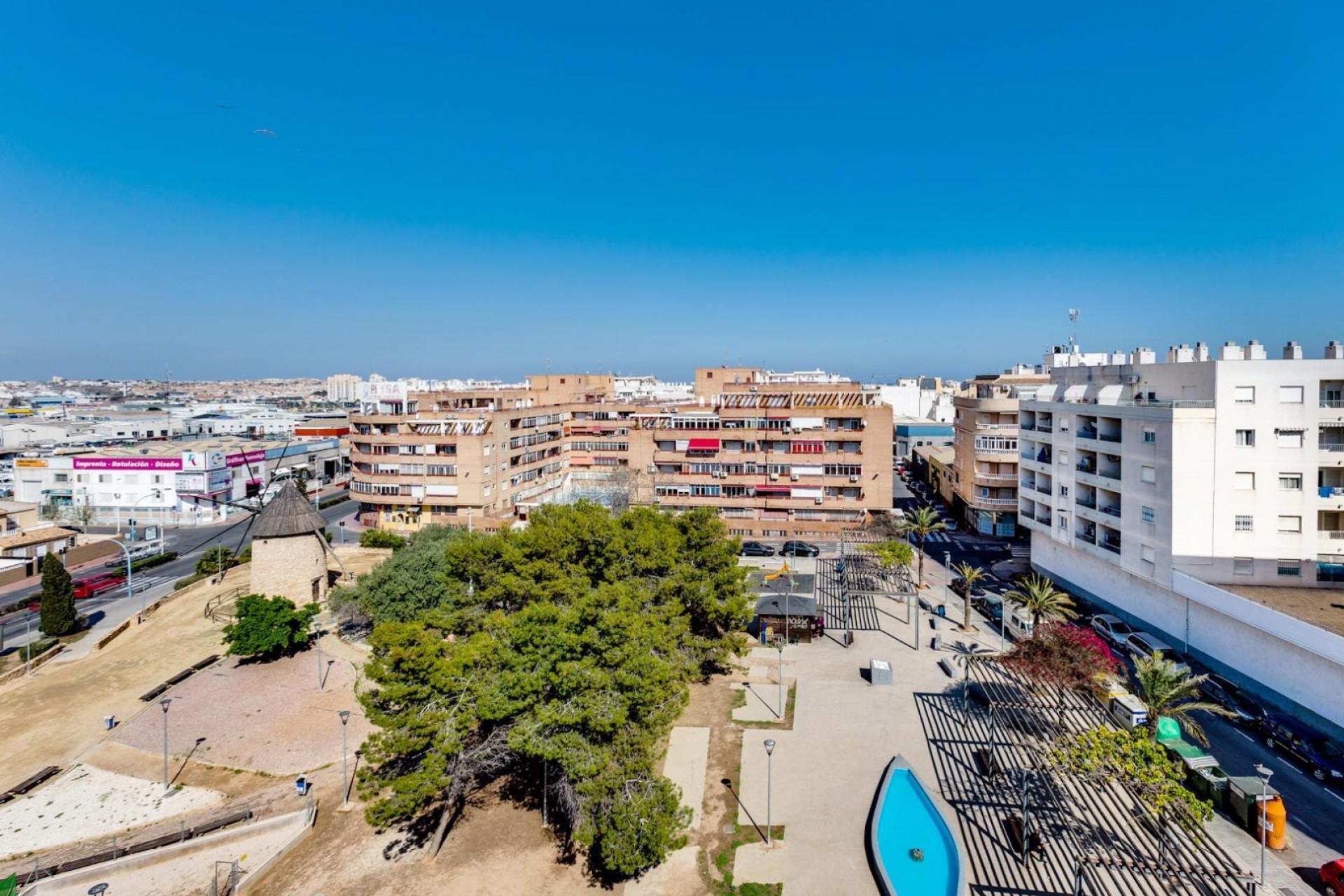 Återförsäljning - Apartment -
Torrevieja - Centro