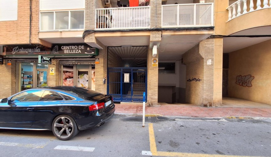 Återförsäljning - Apartment -
Torrevieja - Centro
