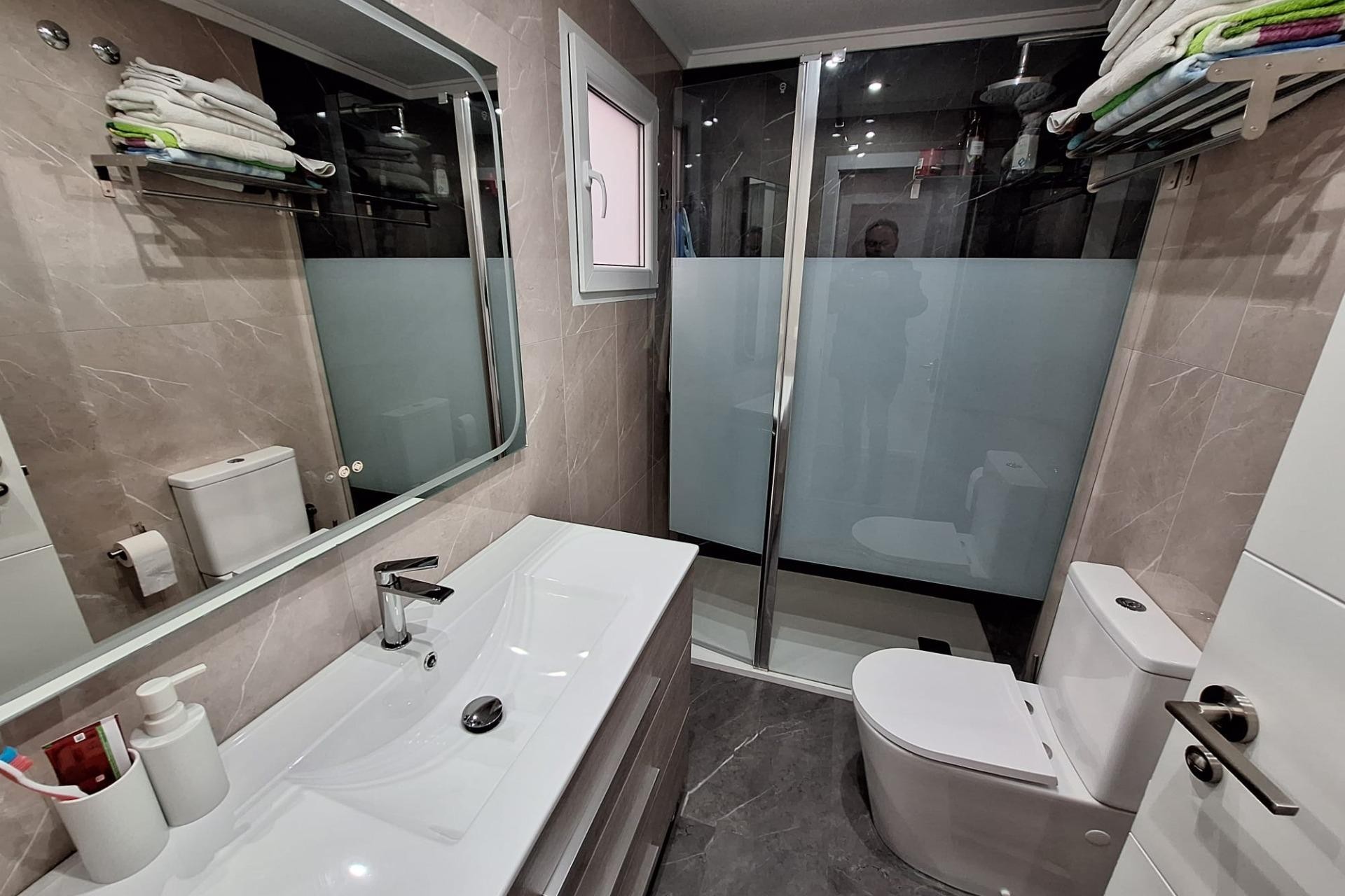 Återförsäljning - Apartment -
Torrevieja - Centro