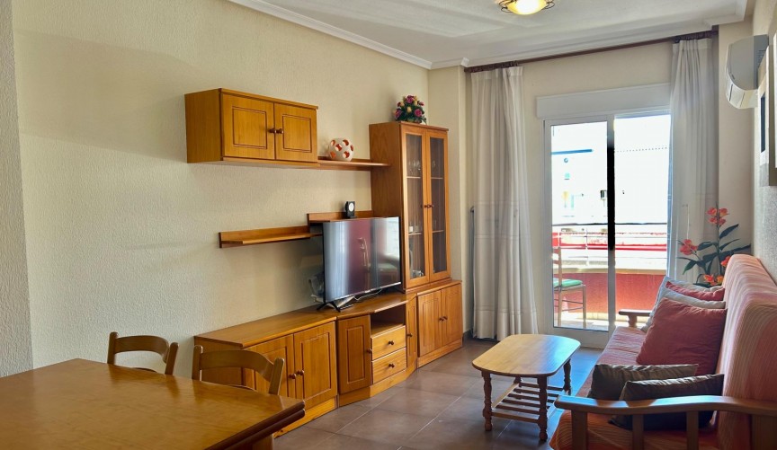 Återförsäljning - Apartment -
Torrevieja - Centro