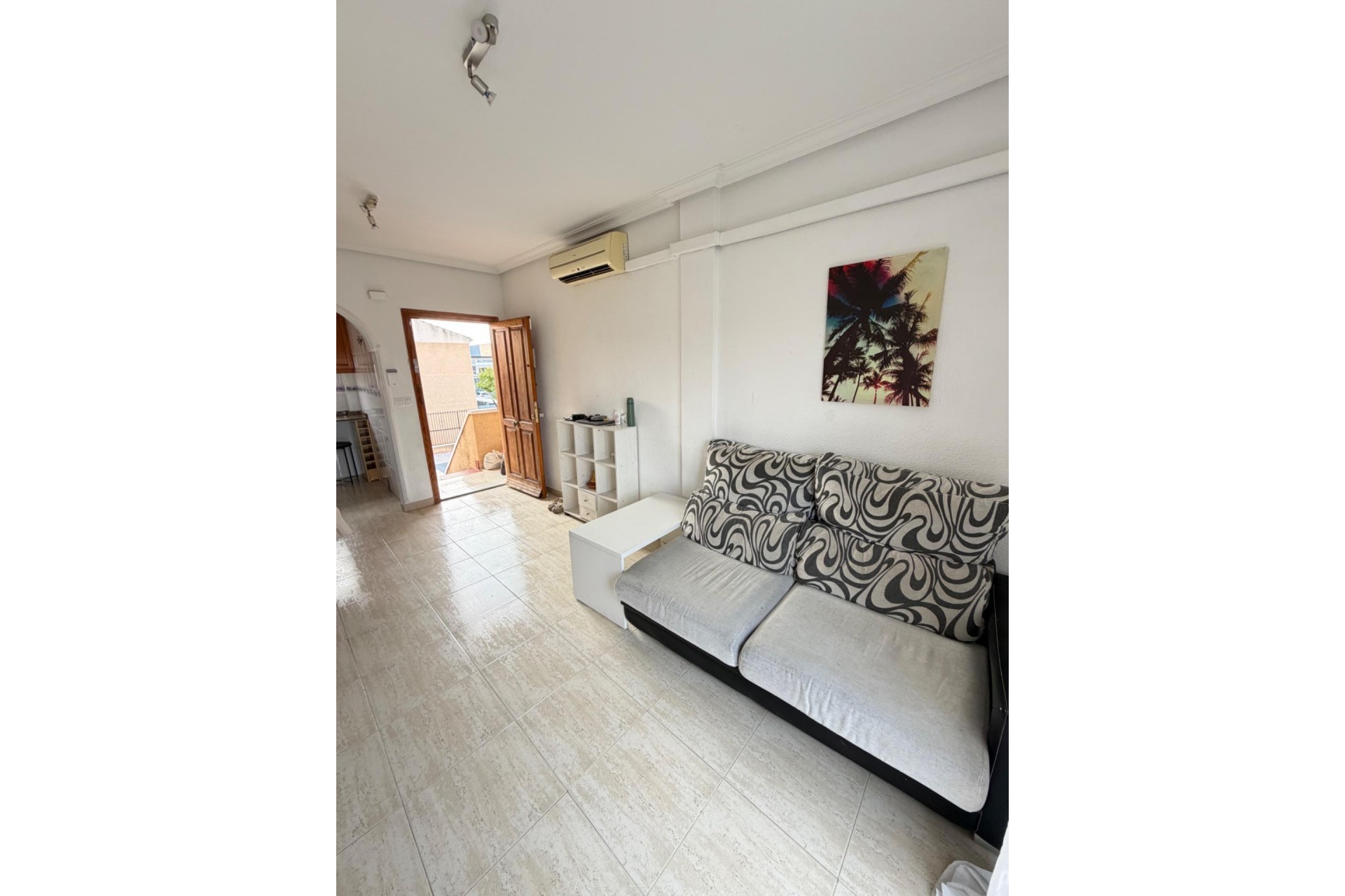 Återförsäljning - Apartment -
Torrevieja - Centro