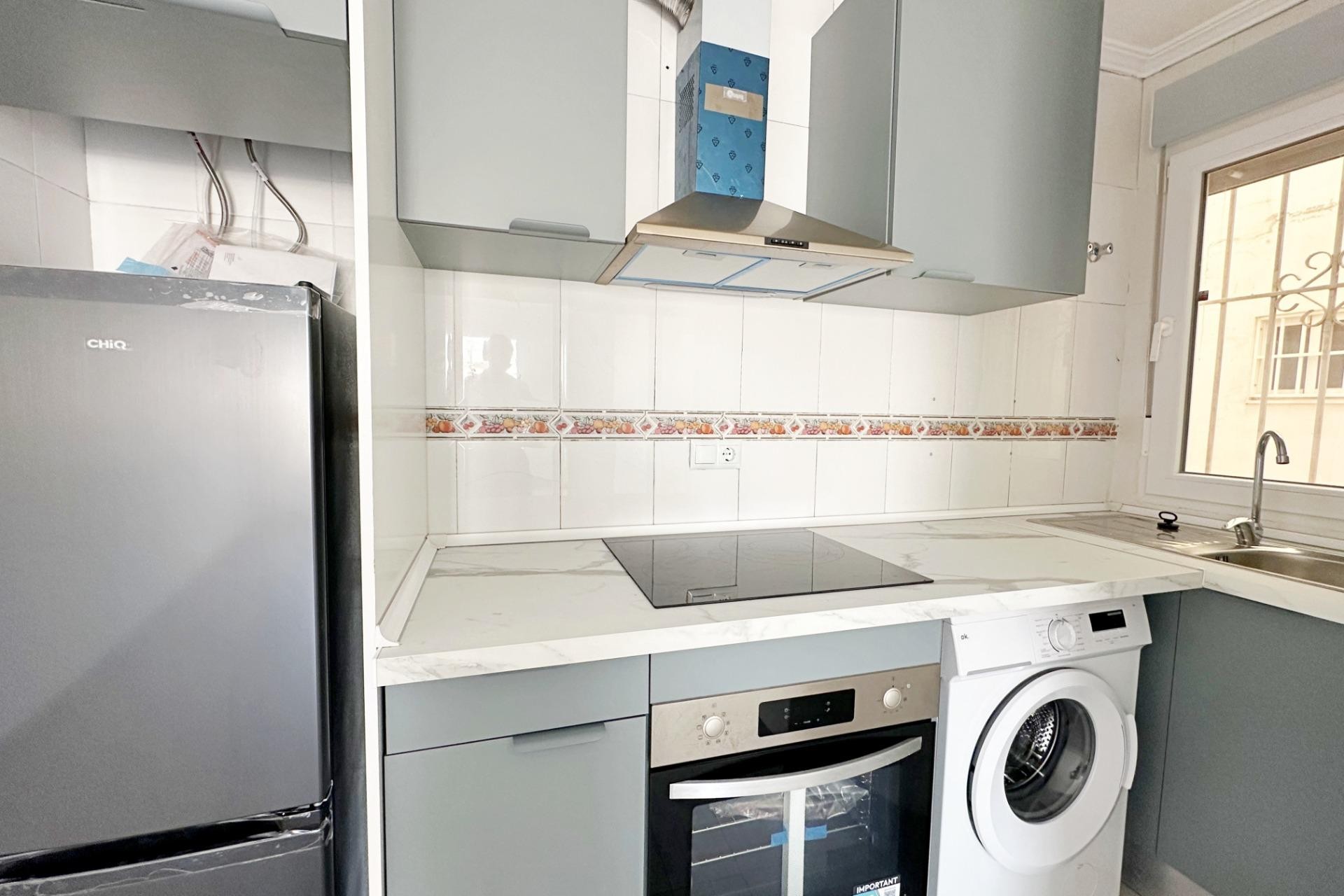 Återförsäljning - Apartment -
Torrevieja - Centro