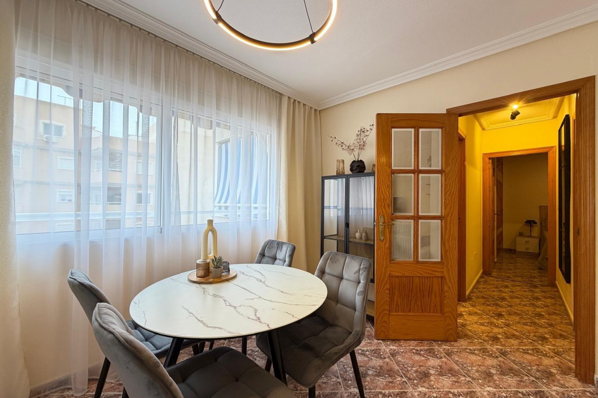 Återförsäljning - Apartment -
Torrevieja - Centro