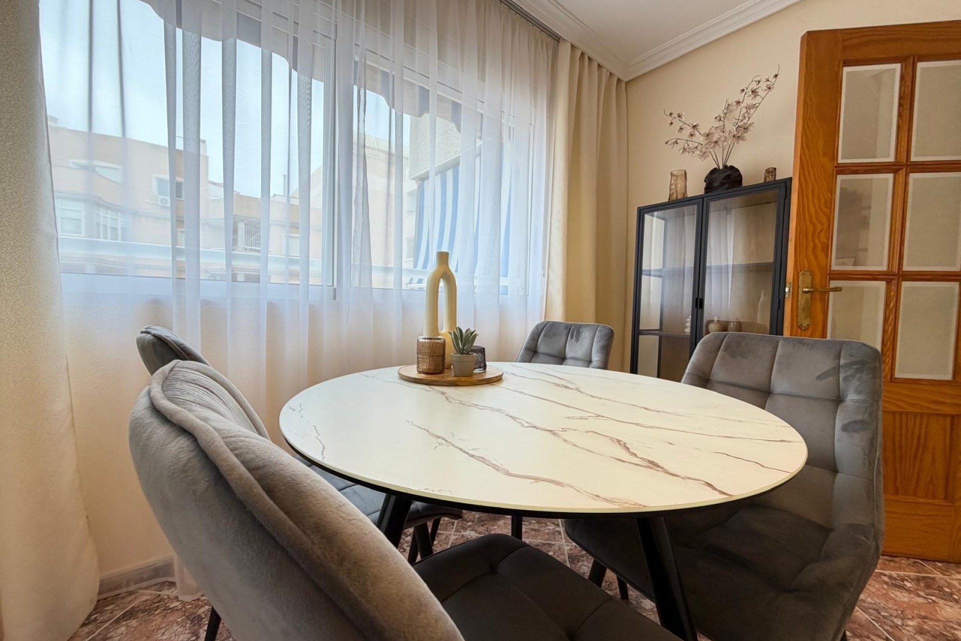 Återförsäljning - Apartment -
Torrevieja - Centro