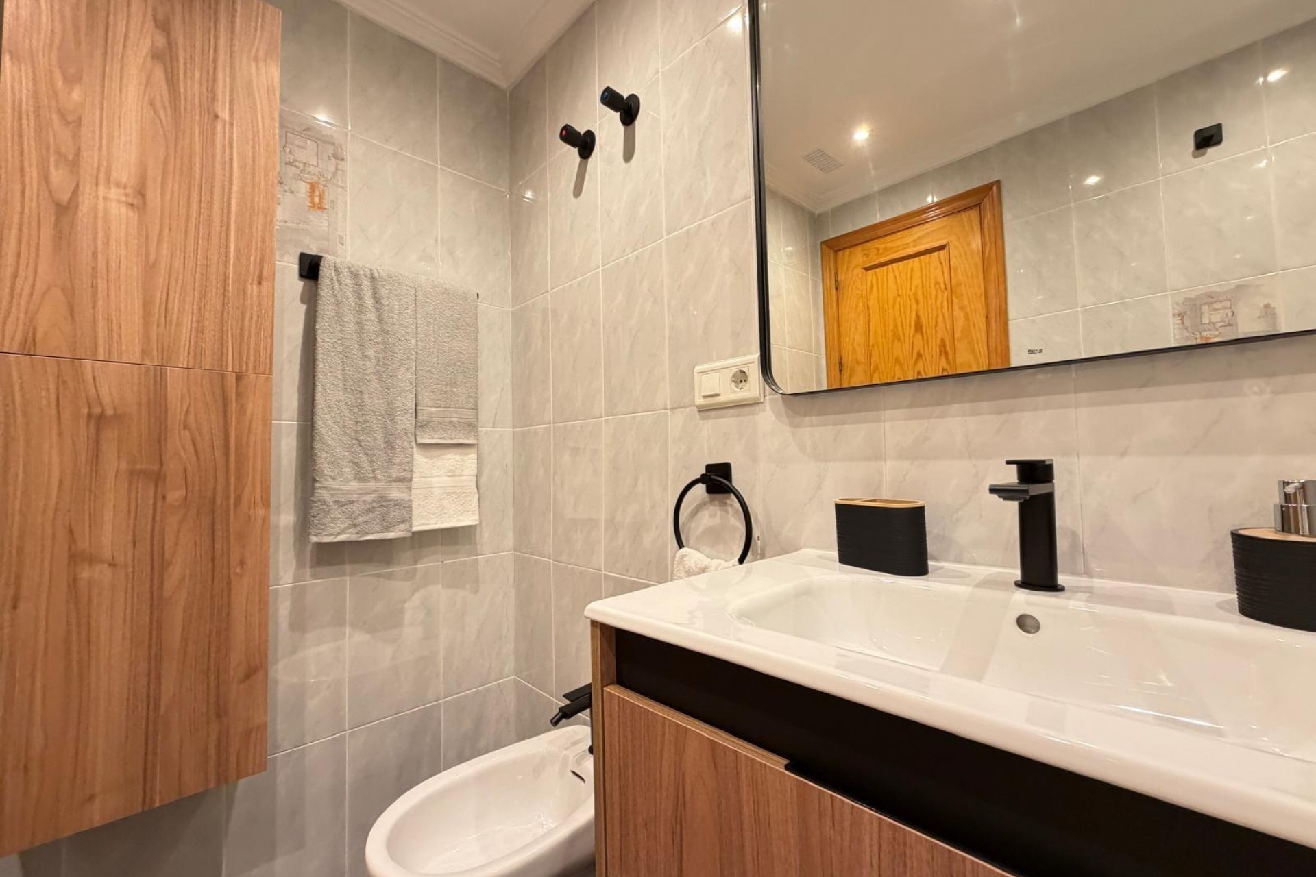 Återförsäljning - Apartment -
Torrevieja - Centro
