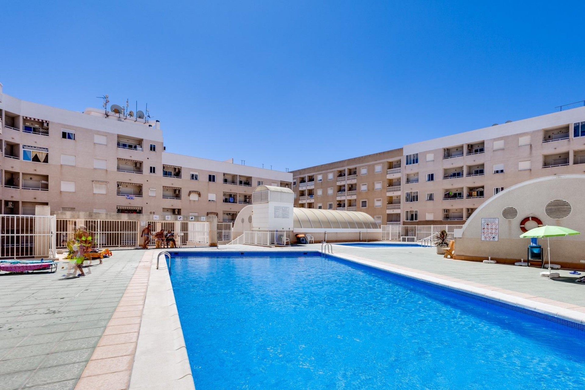 Återförsäljning - Apartment -
Torrevieja - Centro