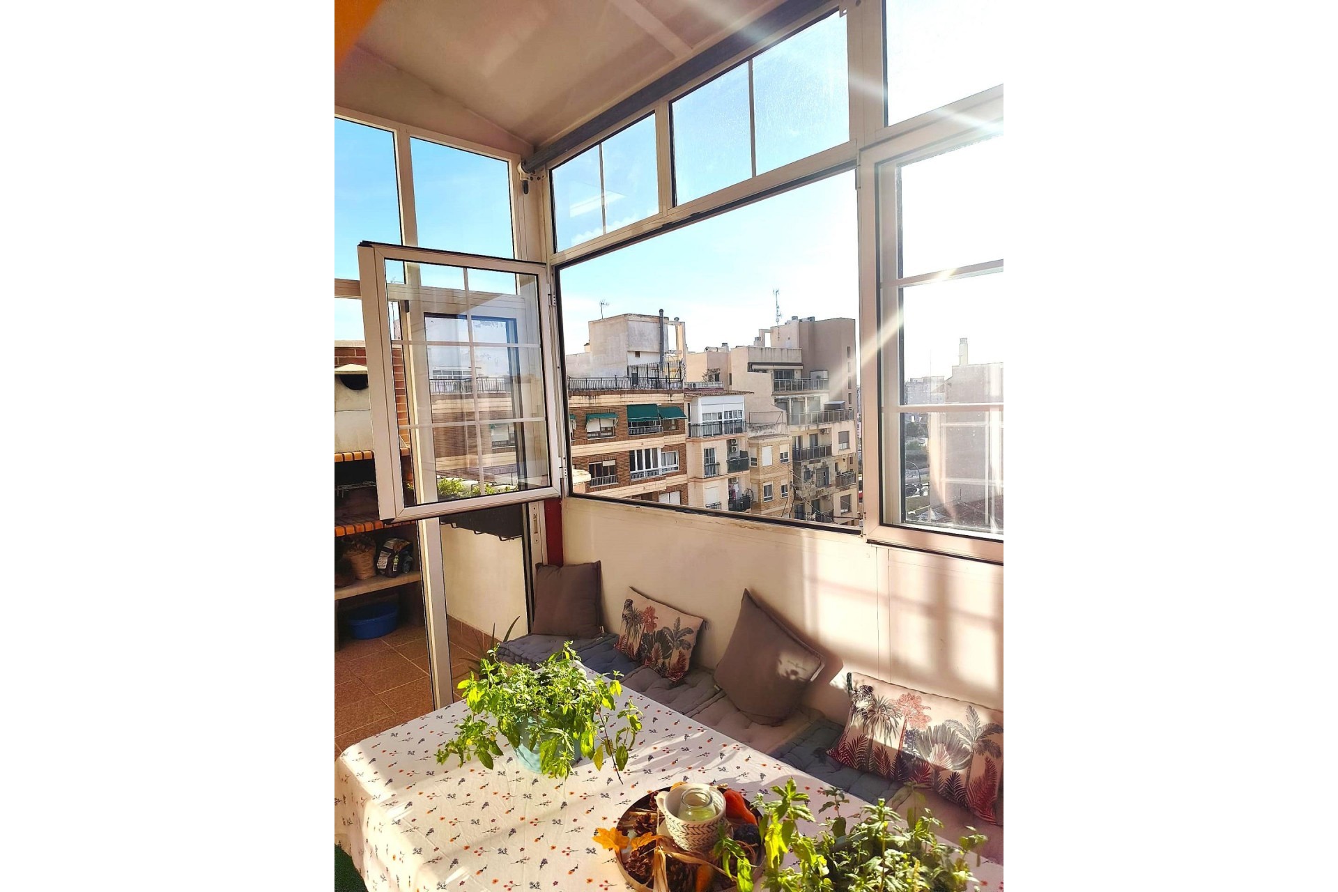 Återförsäljning - Apartment -
Torrevieja - Centro