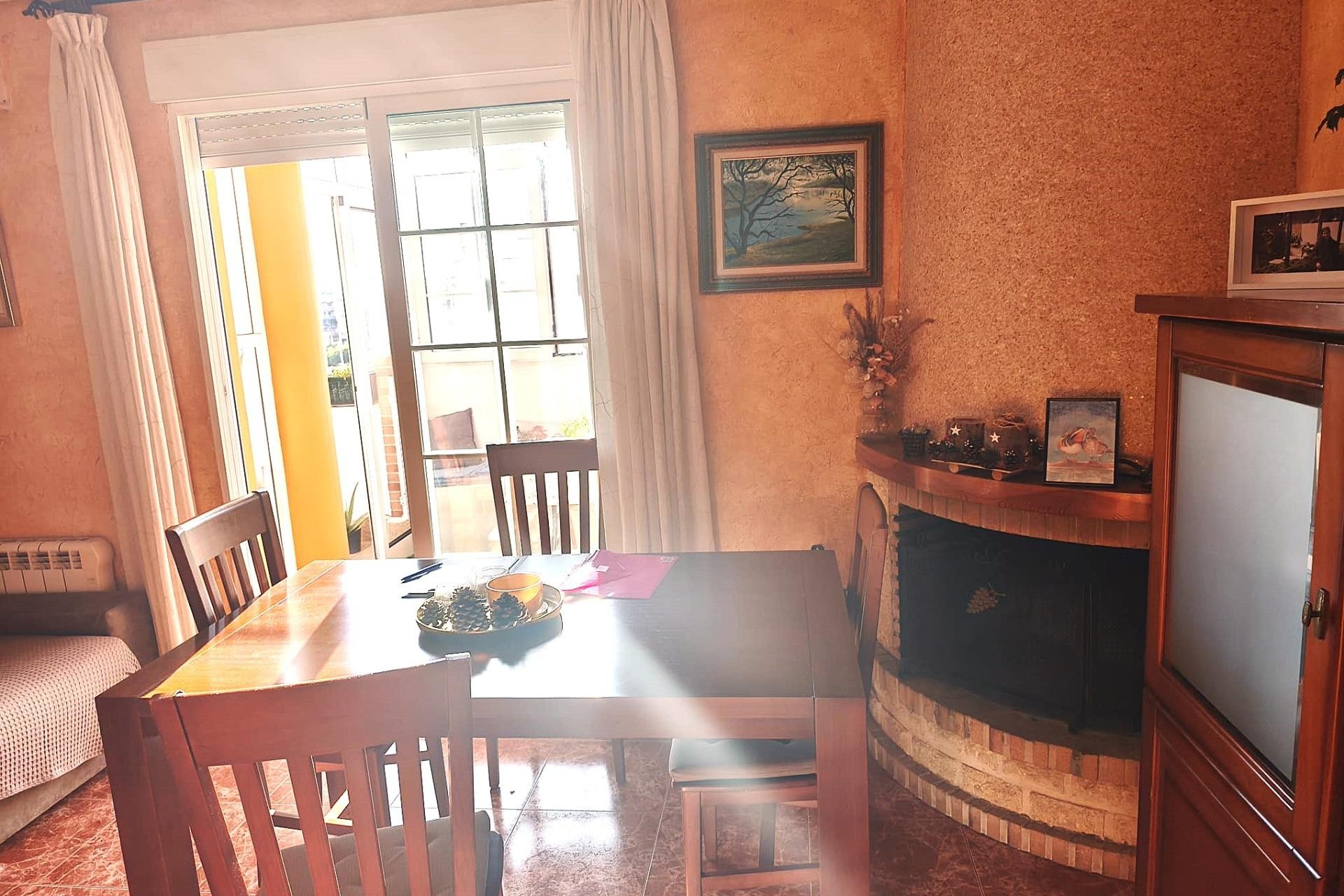 Återförsäljning - Apartment -
Torrevieja - Centro