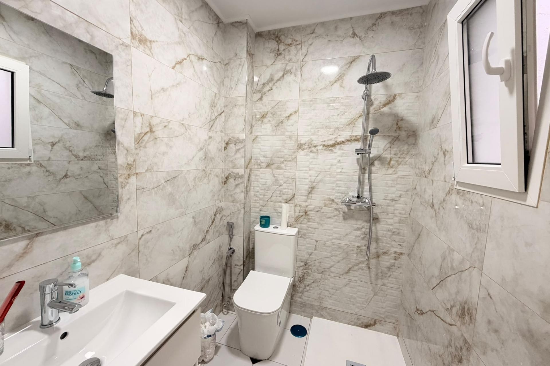 Återförsäljning - Apartment -
Torrevieja - Centro
