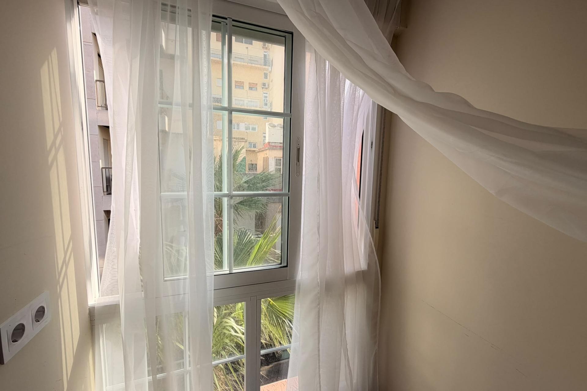 Återförsäljning - Apartment -
Torrevieja - Centro