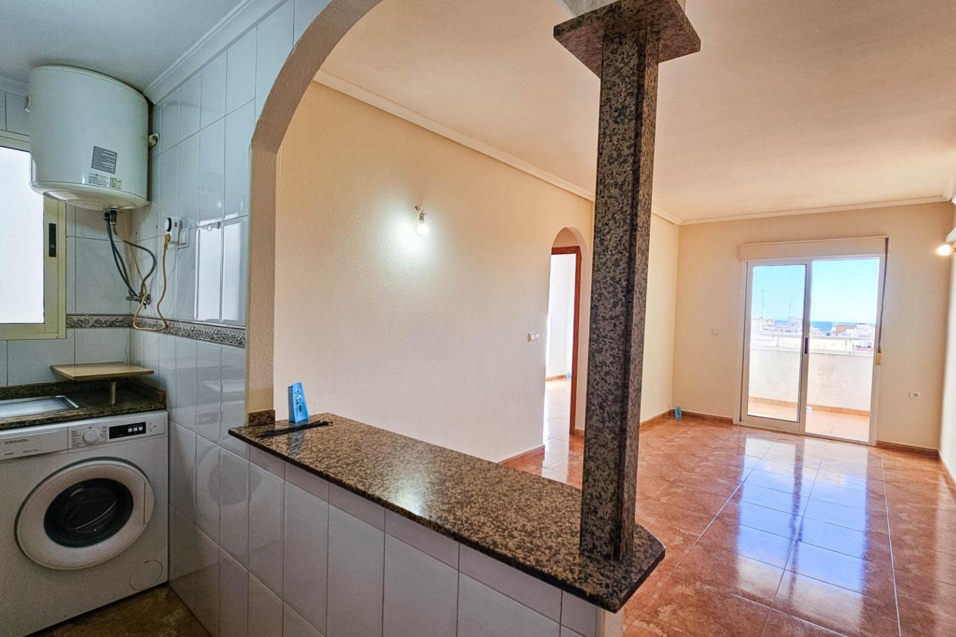 Återförsäljning - Apartment -
Torrevieja - Centro