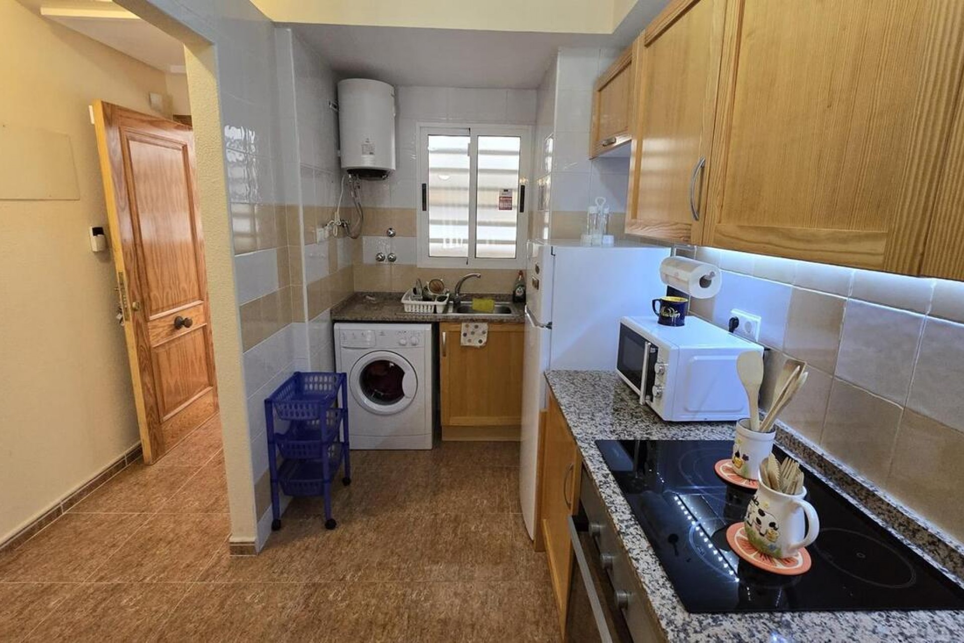 Återförsäljning - Apartment -
Torrevieja - CORTES VALENCIANAS