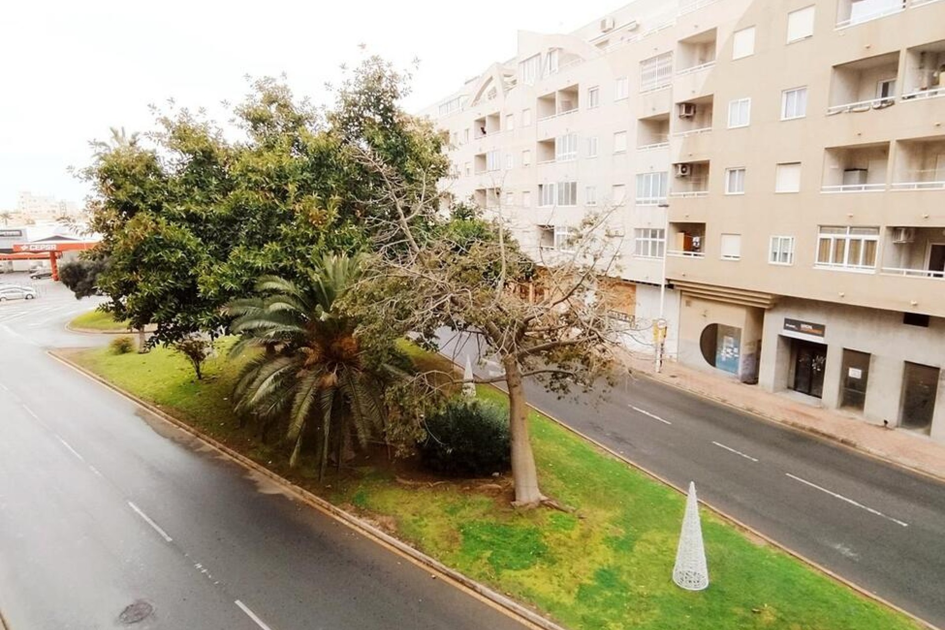 Återförsäljning - Apartment -
Torrevieja - CORTES VALENCIANAS