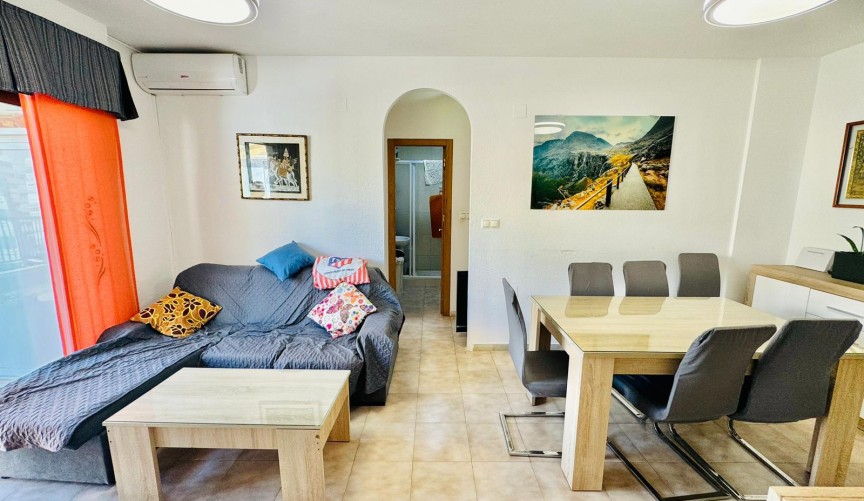 Återförsäljning - Apartment -
Torrevieja - Costa Blanca