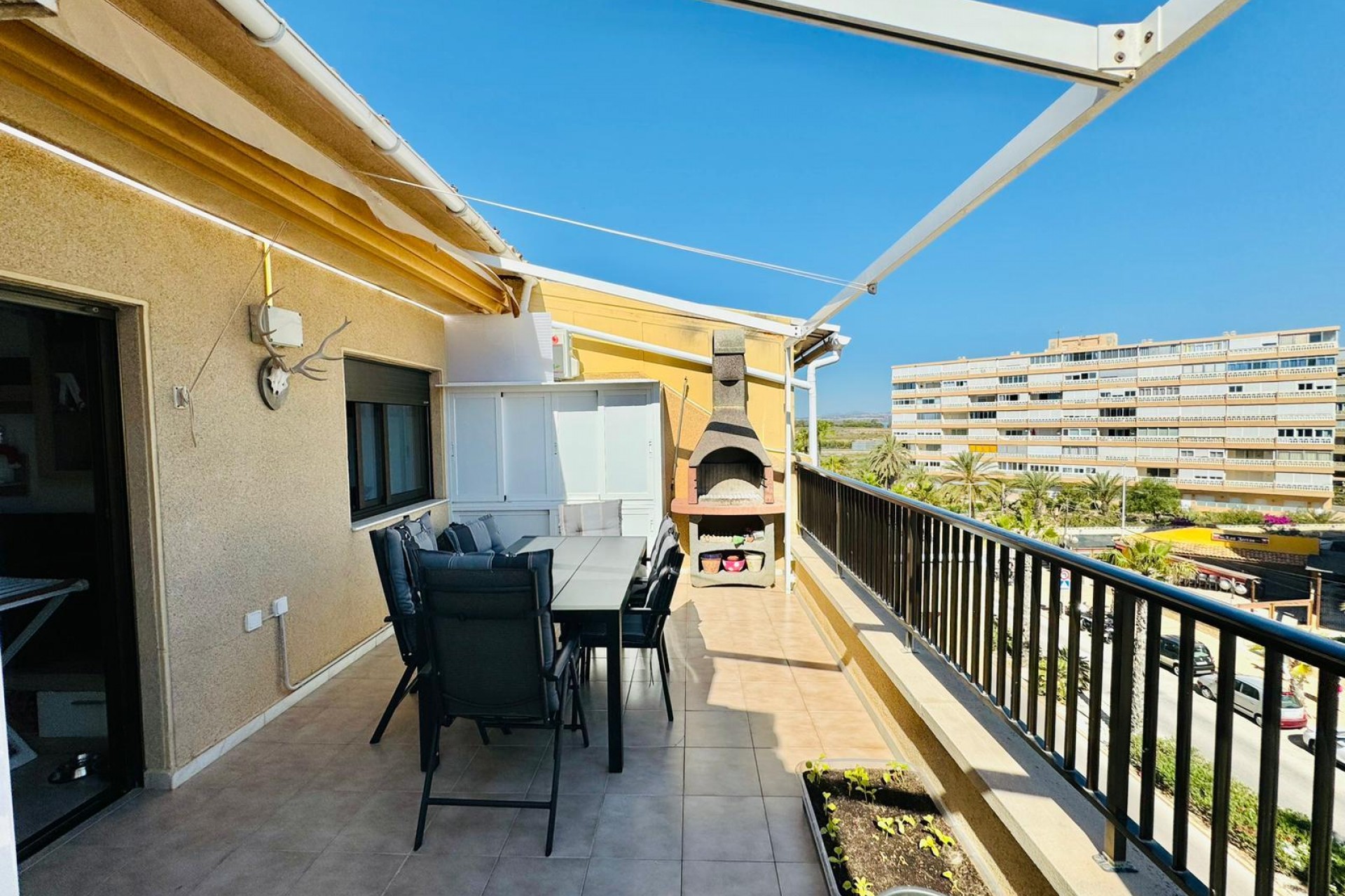 Återförsäljning - Apartment -
Torrevieja - Costa Blanca