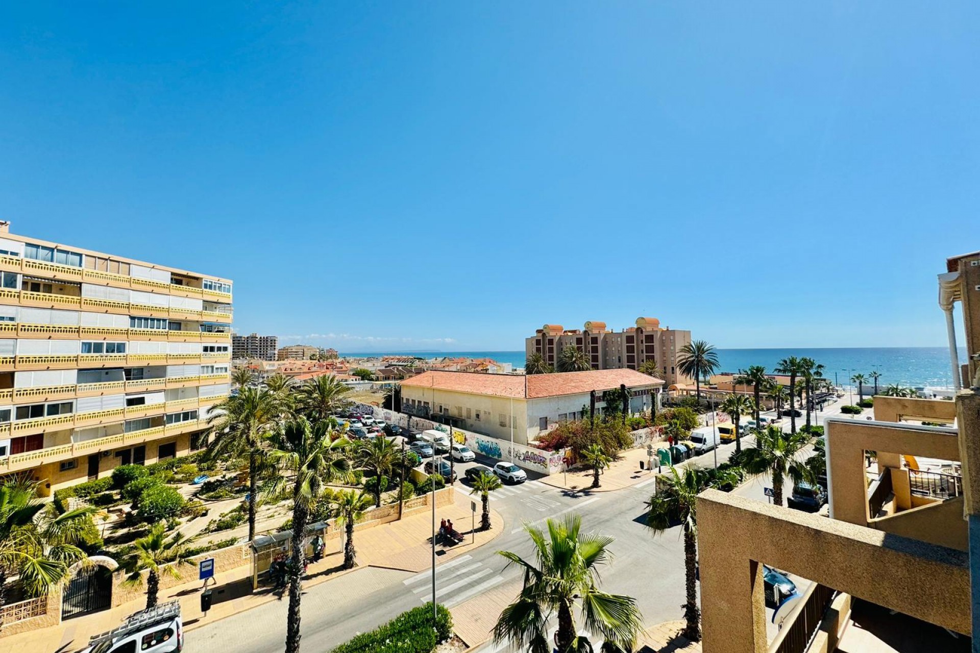 Återförsäljning - Apartment -
Torrevieja - Costa Blanca