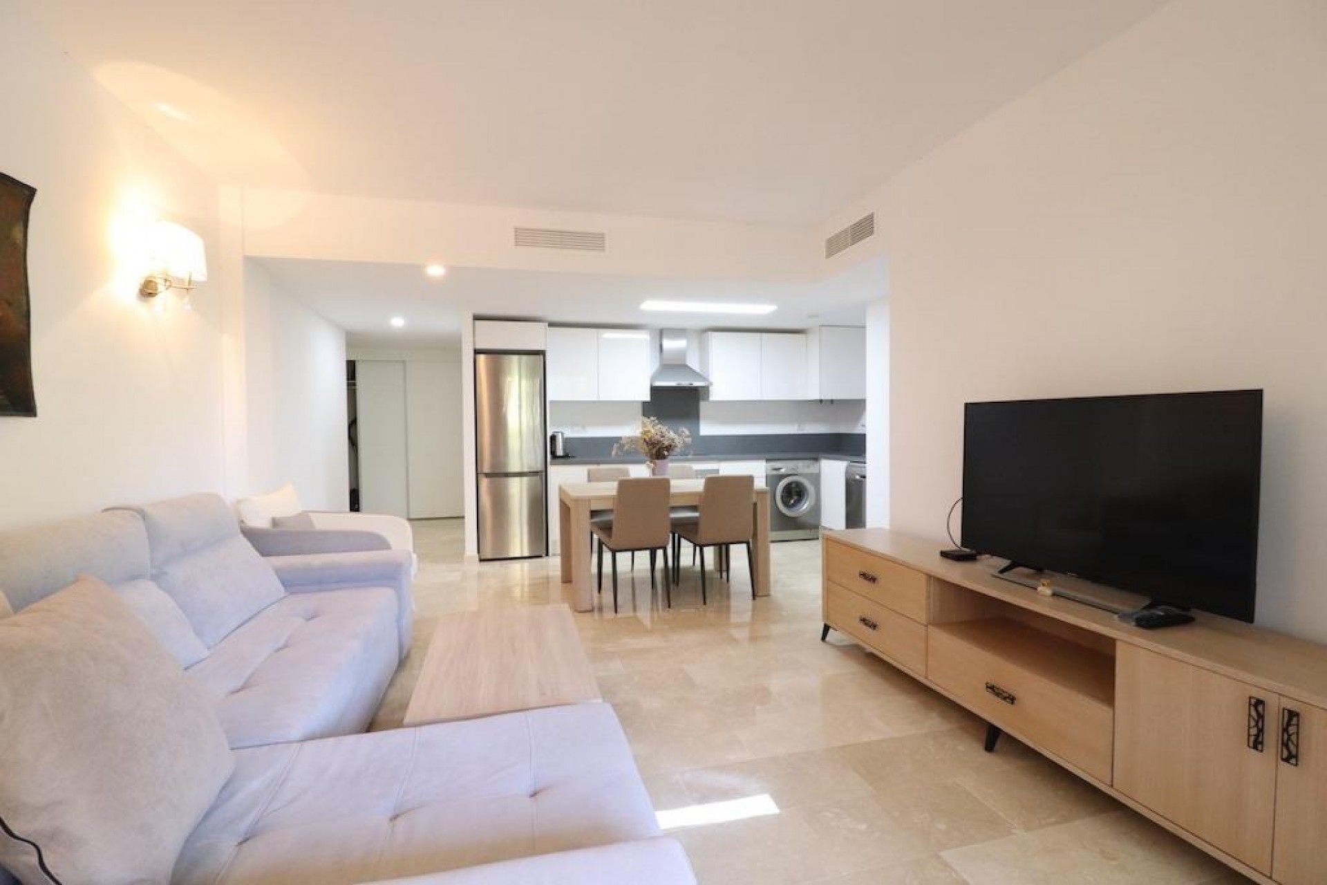 Återförsäljning - Apartment -
Torrevieja - Costa Blanca