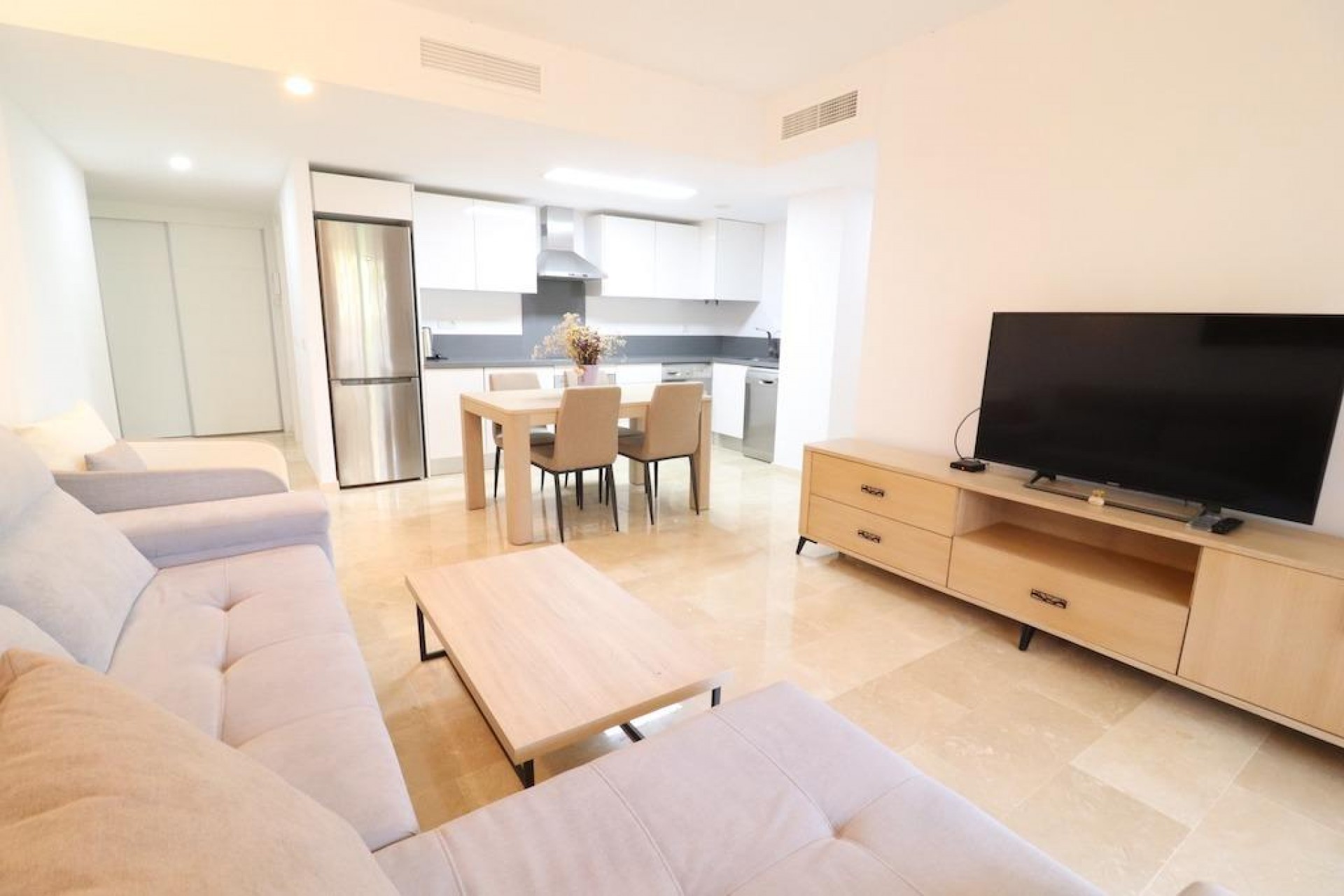 Återförsäljning - Apartment -
Torrevieja - Costa Blanca