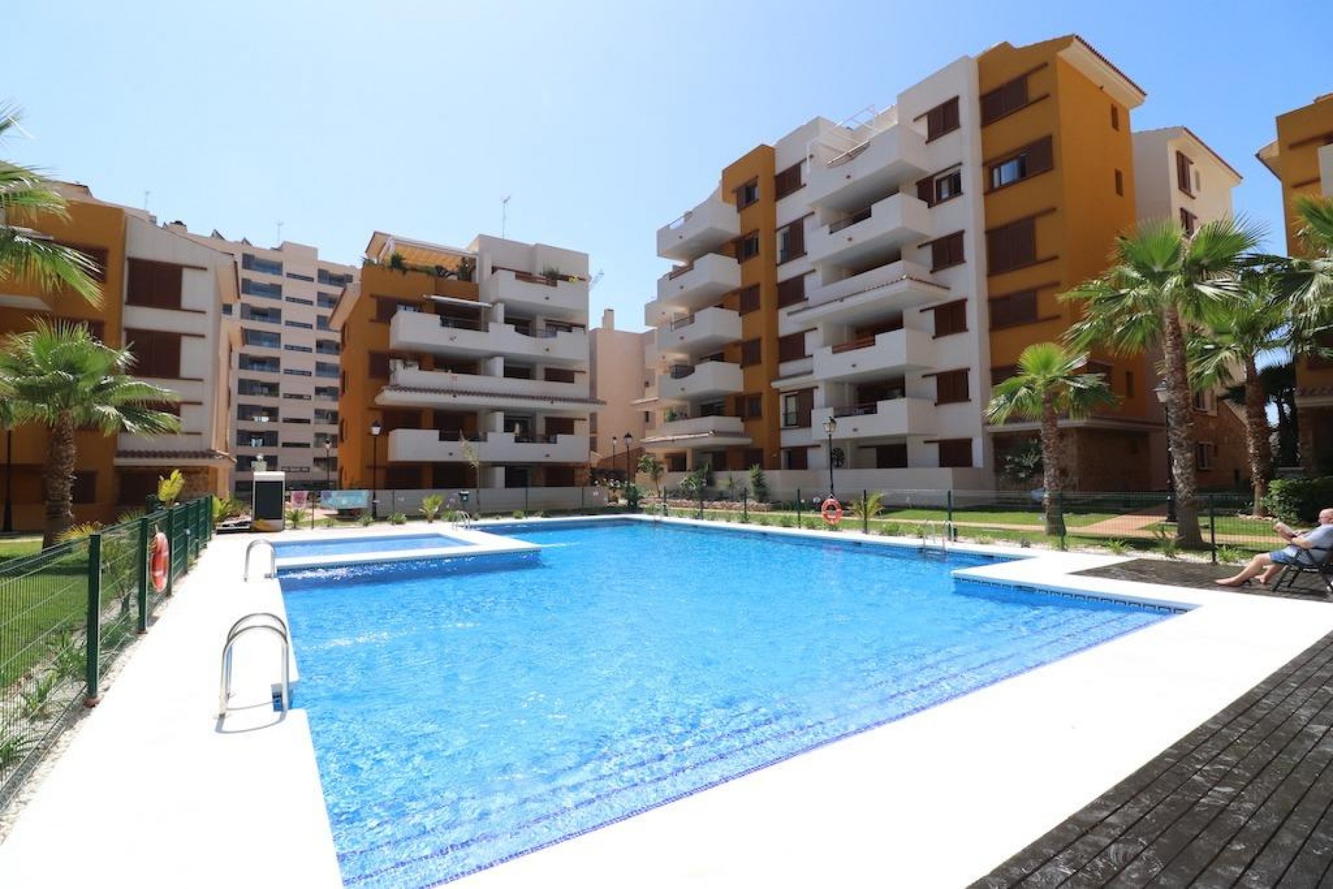 Återförsäljning - Apartment -
Torrevieja - Costa Blanca