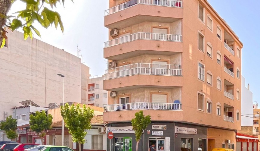 Återförsäljning - Apartment -
Torrevieja - Costa Blanca