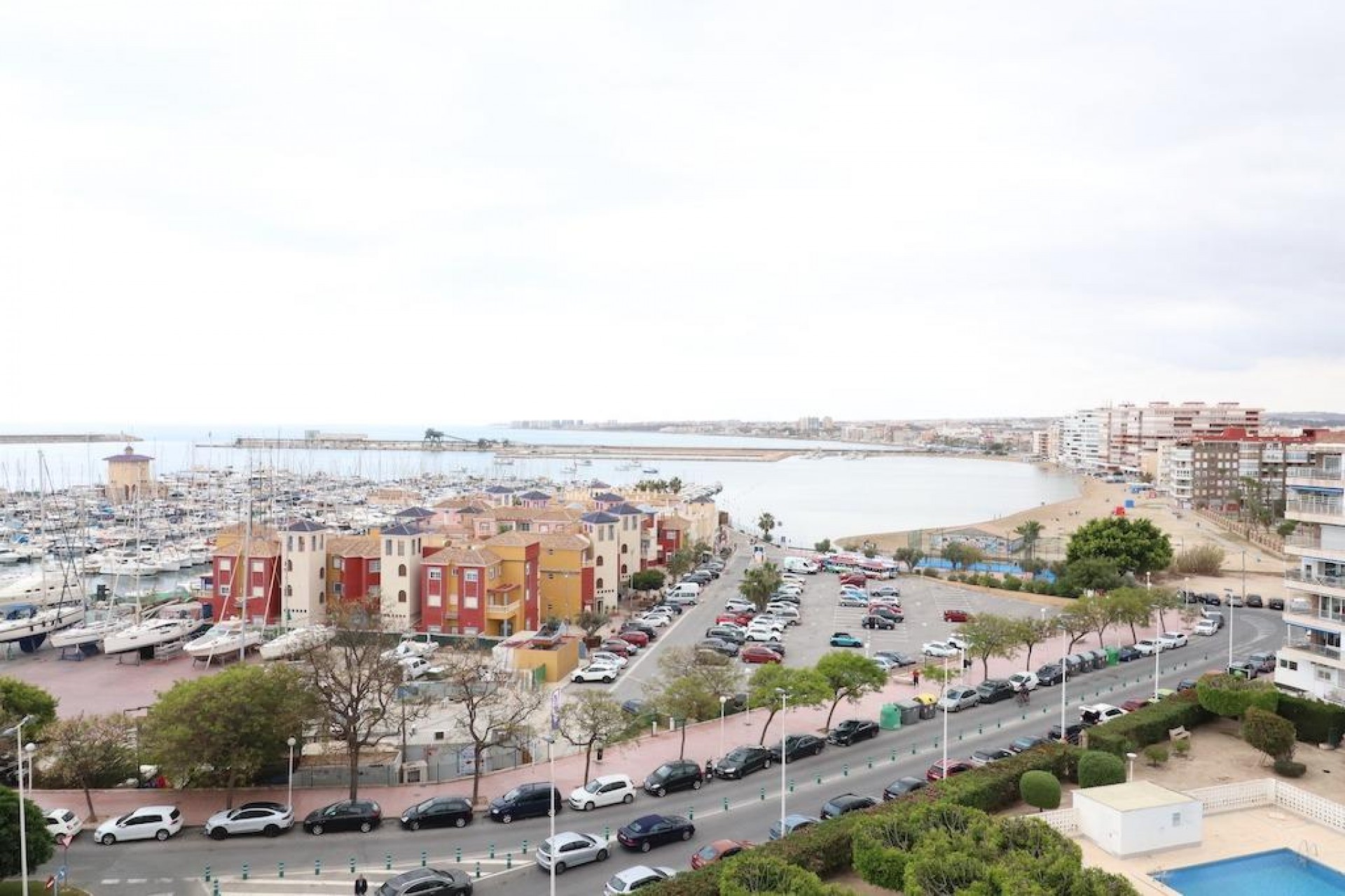 Återförsäljning - Apartment -
Torrevieja - Costa Blanca