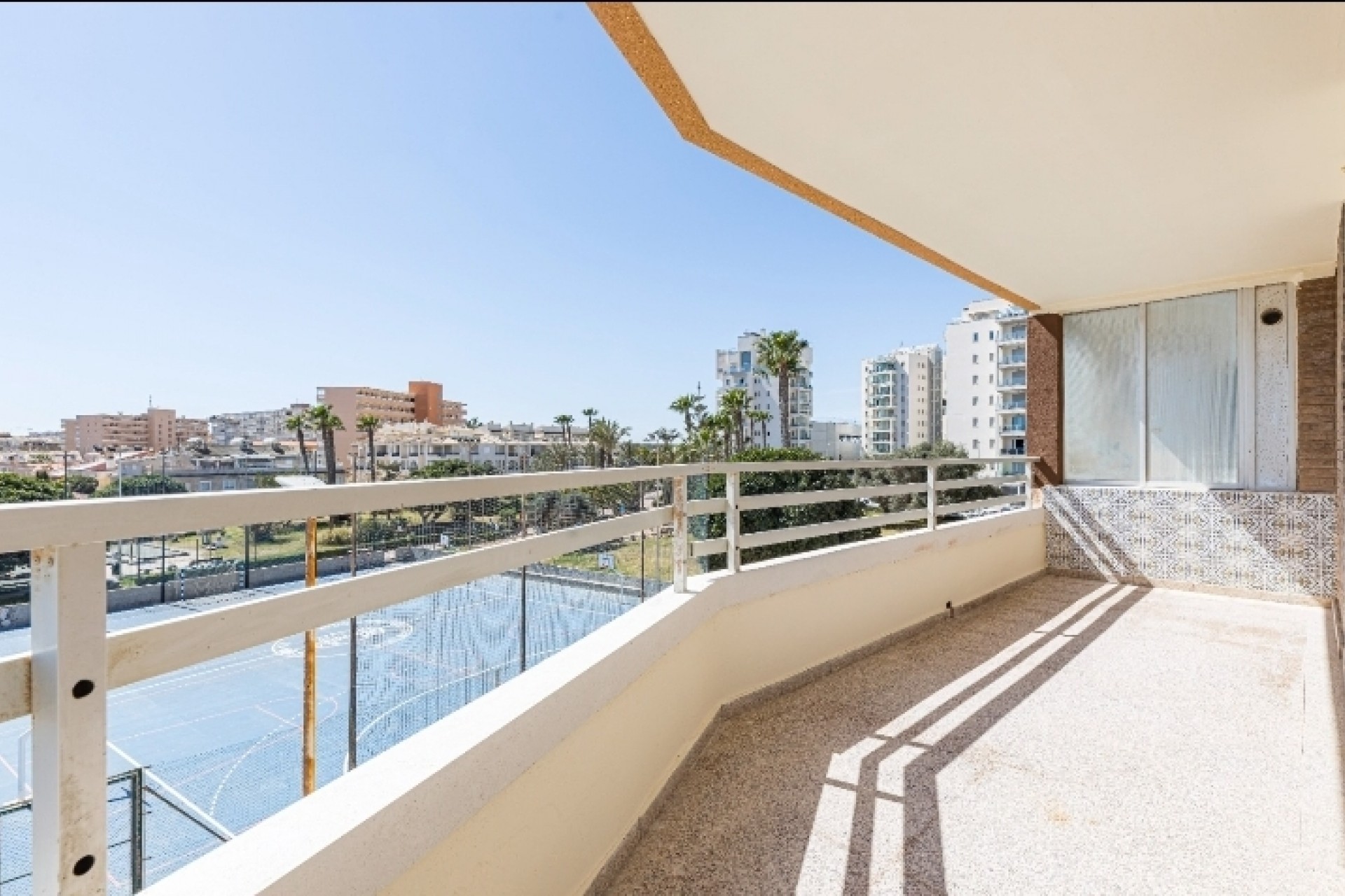 Återförsäljning - Apartment -
Torrevieja - Costa Blanca