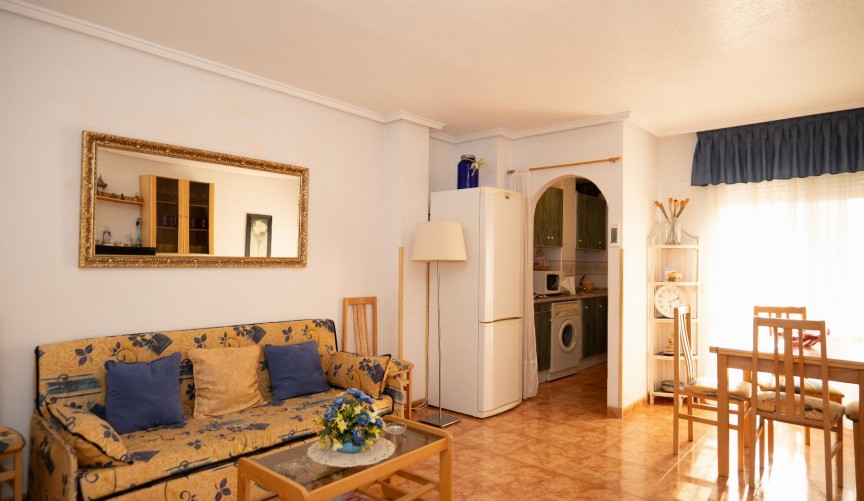 Återförsäljning - Apartment -
Torrevieja - Costa Blanca