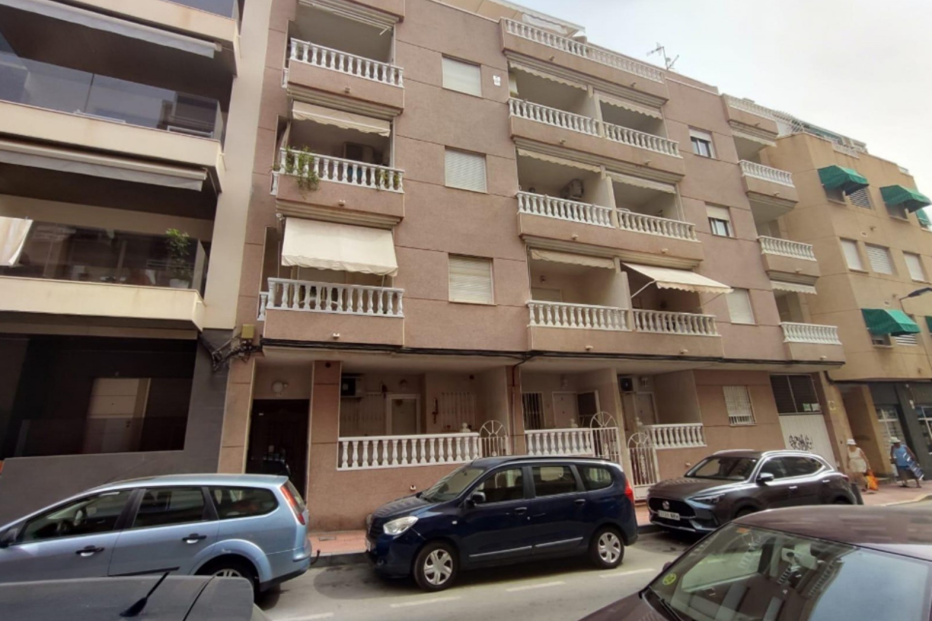 Återförsäljning - Apartment -
Torrevieja - Costa Blanca