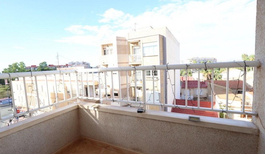 Återförsäljning - Apartment -
Torrevieja - Costa Blanca