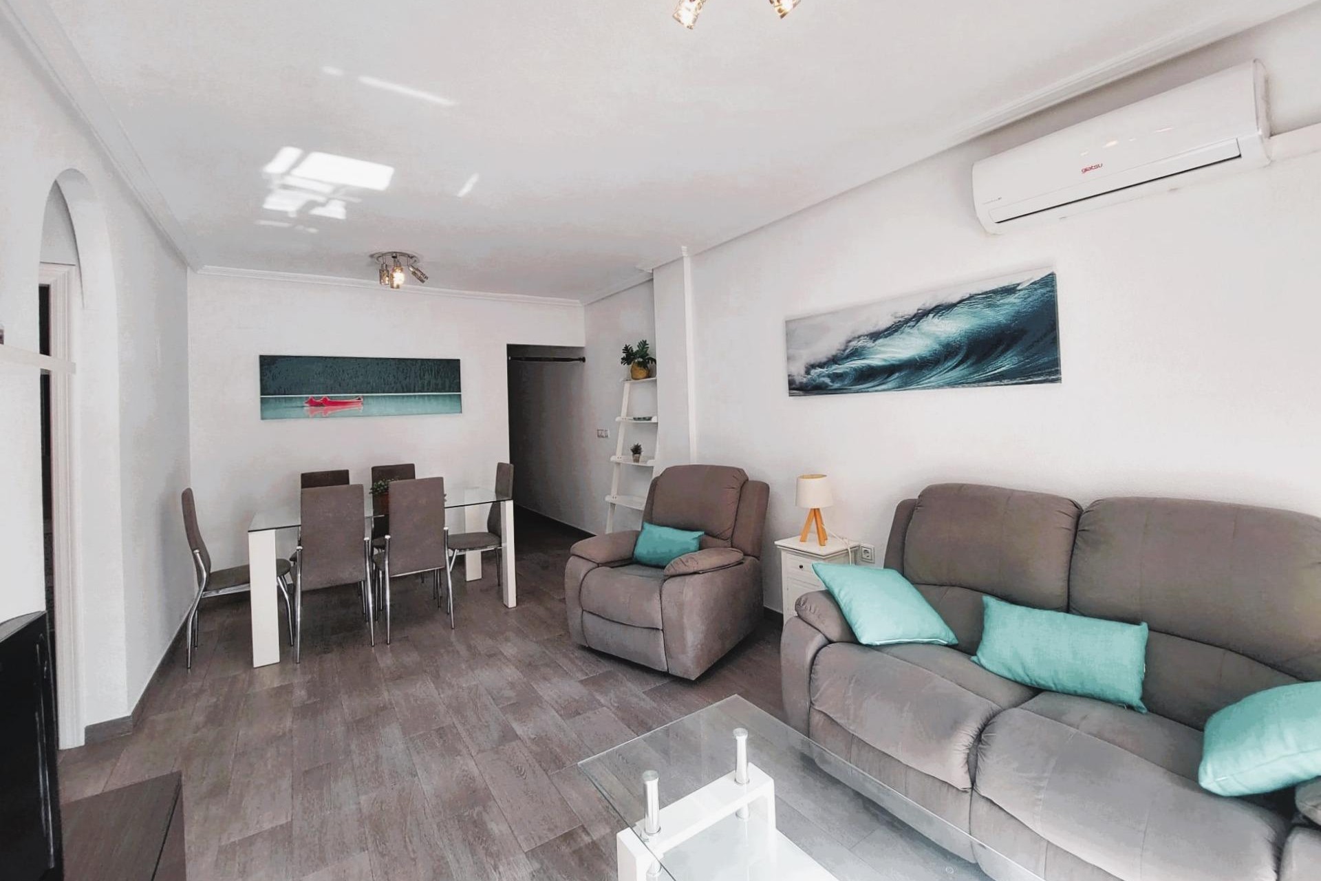 Återförsäljning - Apartment -
Torrevieja - Costa Blanca