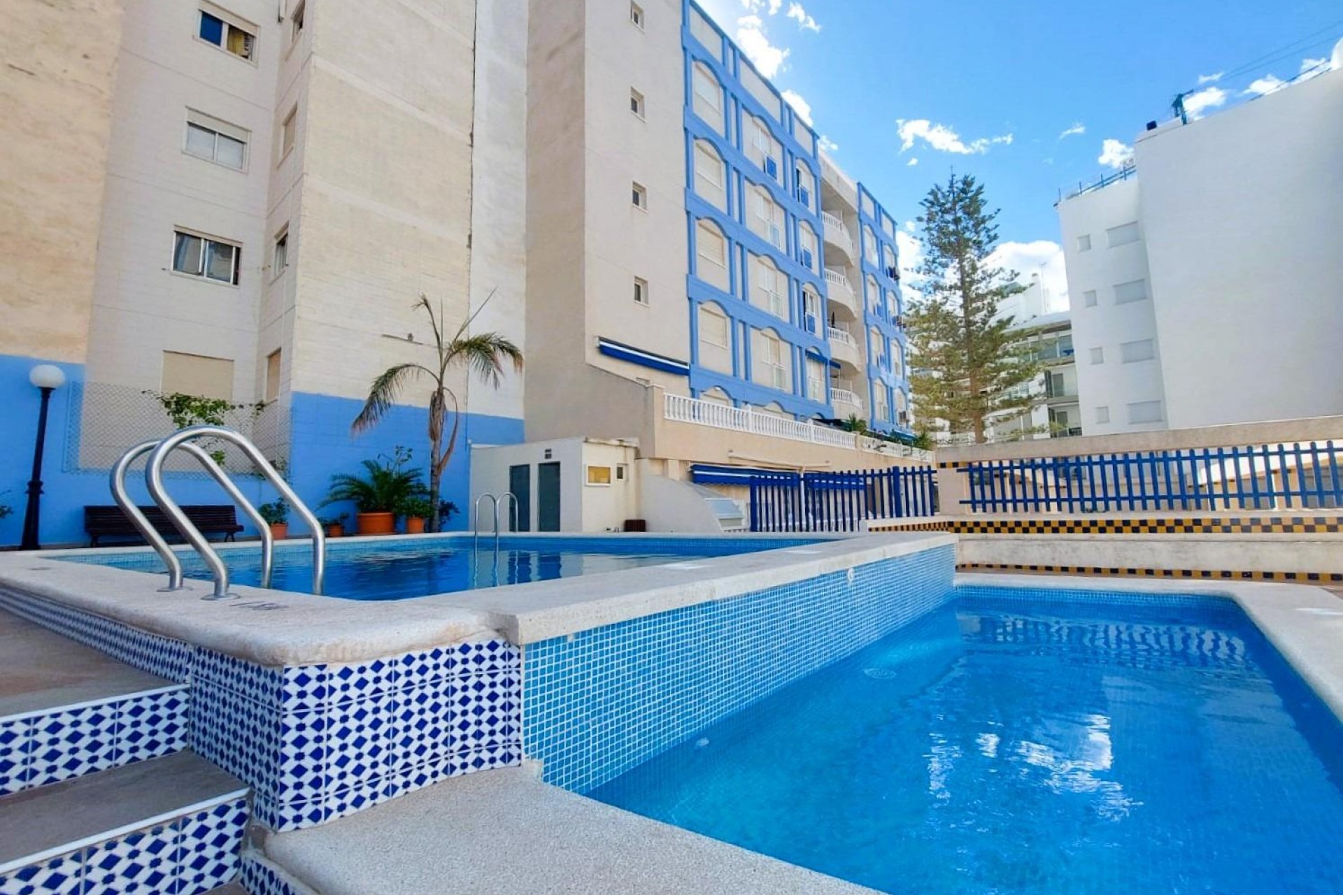 Återförsäljning - Apartment -
Torrevieja - Costa Blanca