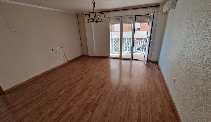 Återförsäljning - Apartment -
Torrevieja - Costa Blanca