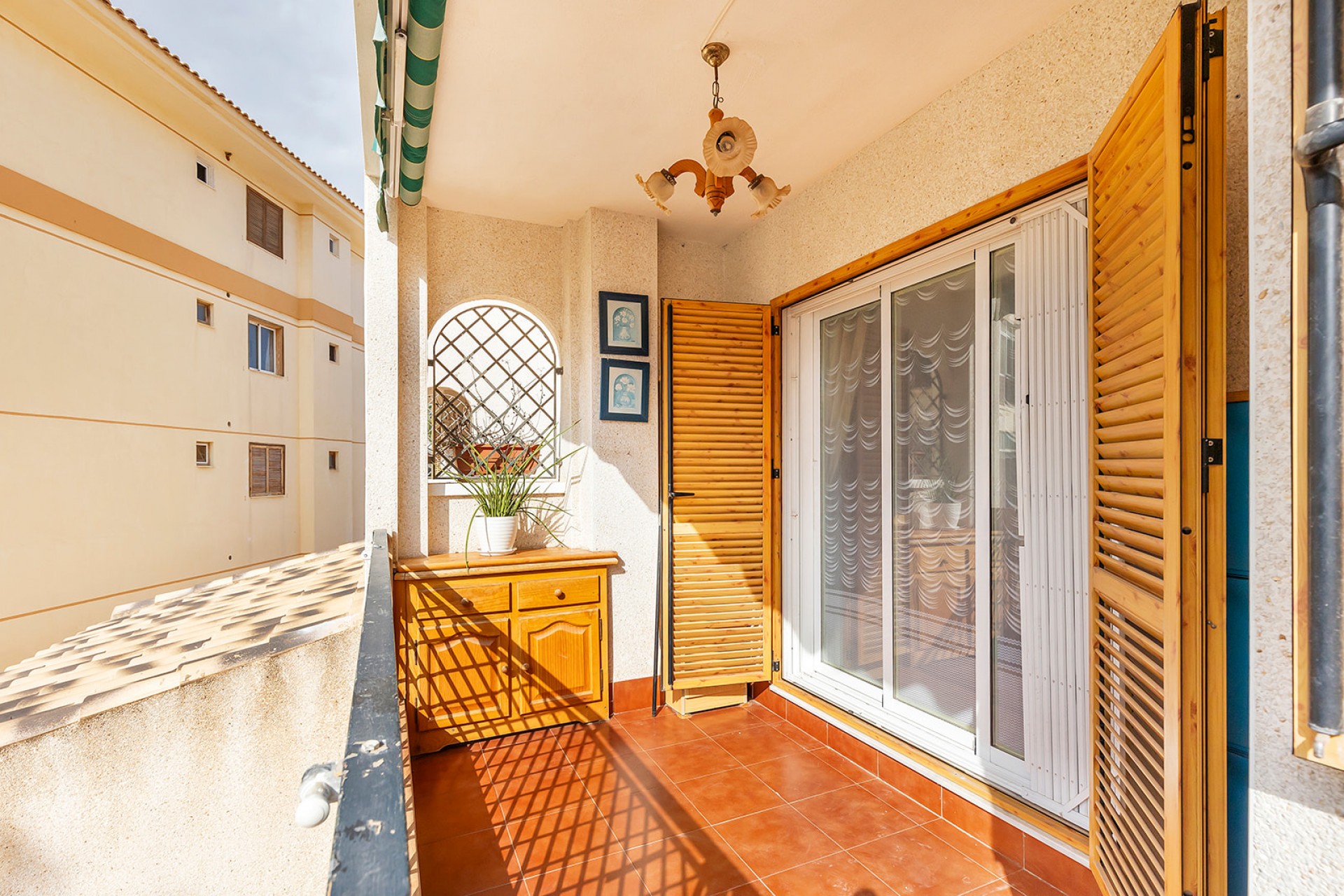 Återförsäljning - Apartment -
Torrevieja - Costa Blanca