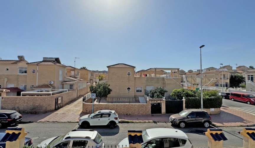 Återförsäljning - Apartment -
Torrevieja - Costa Blanca