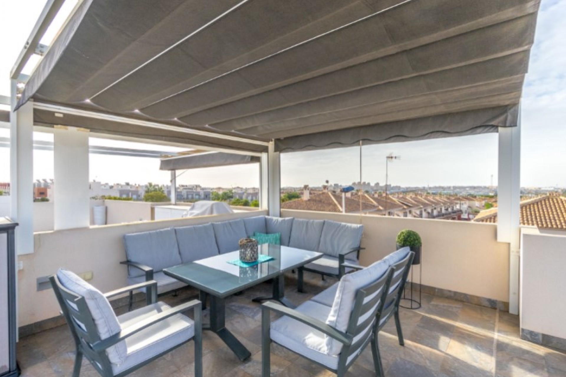 Återförsäljning - Apartment -
Torrevieja - Costa Blanca