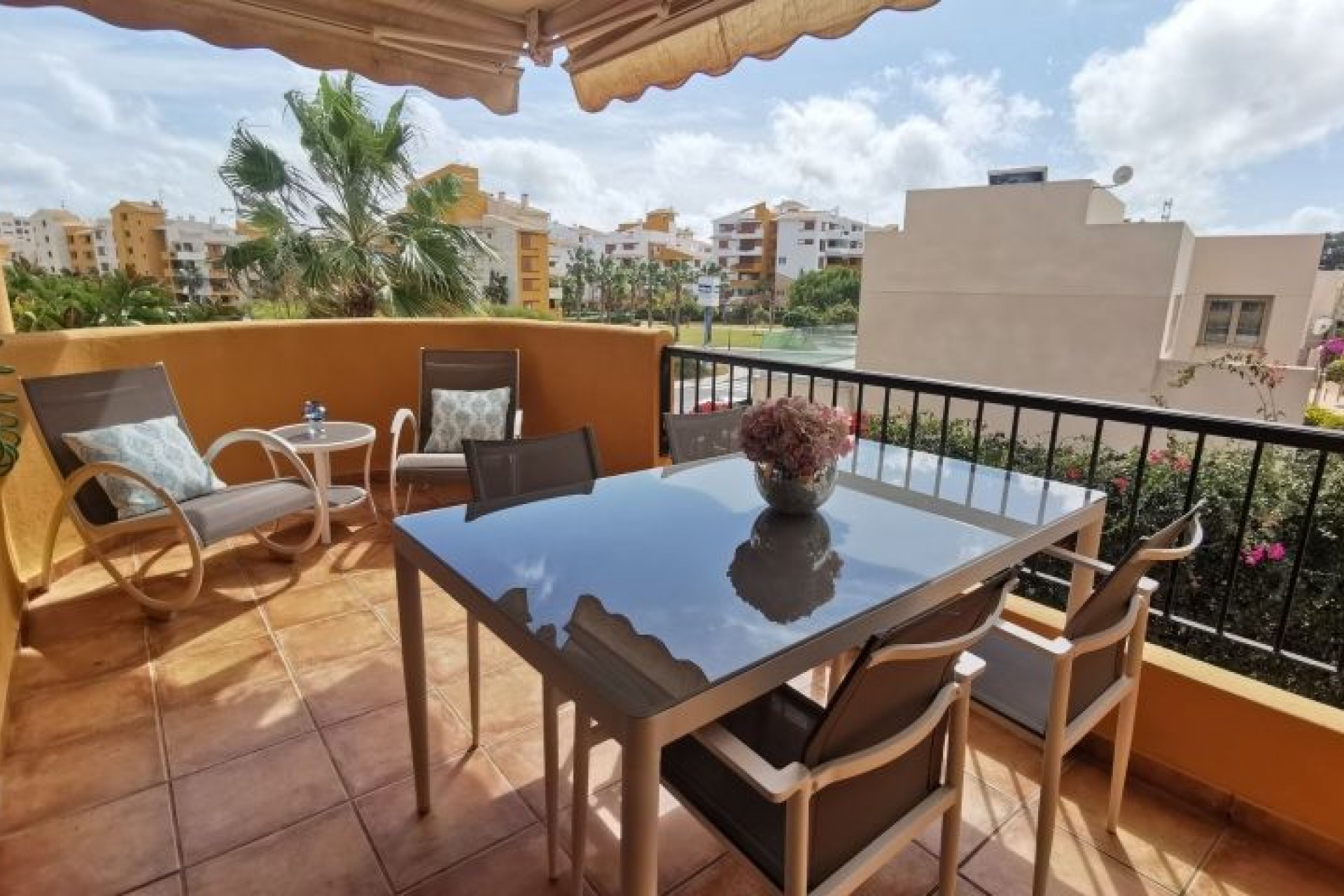 Återförsäljning - Apartment -
Torrevieja - Costa Blanca